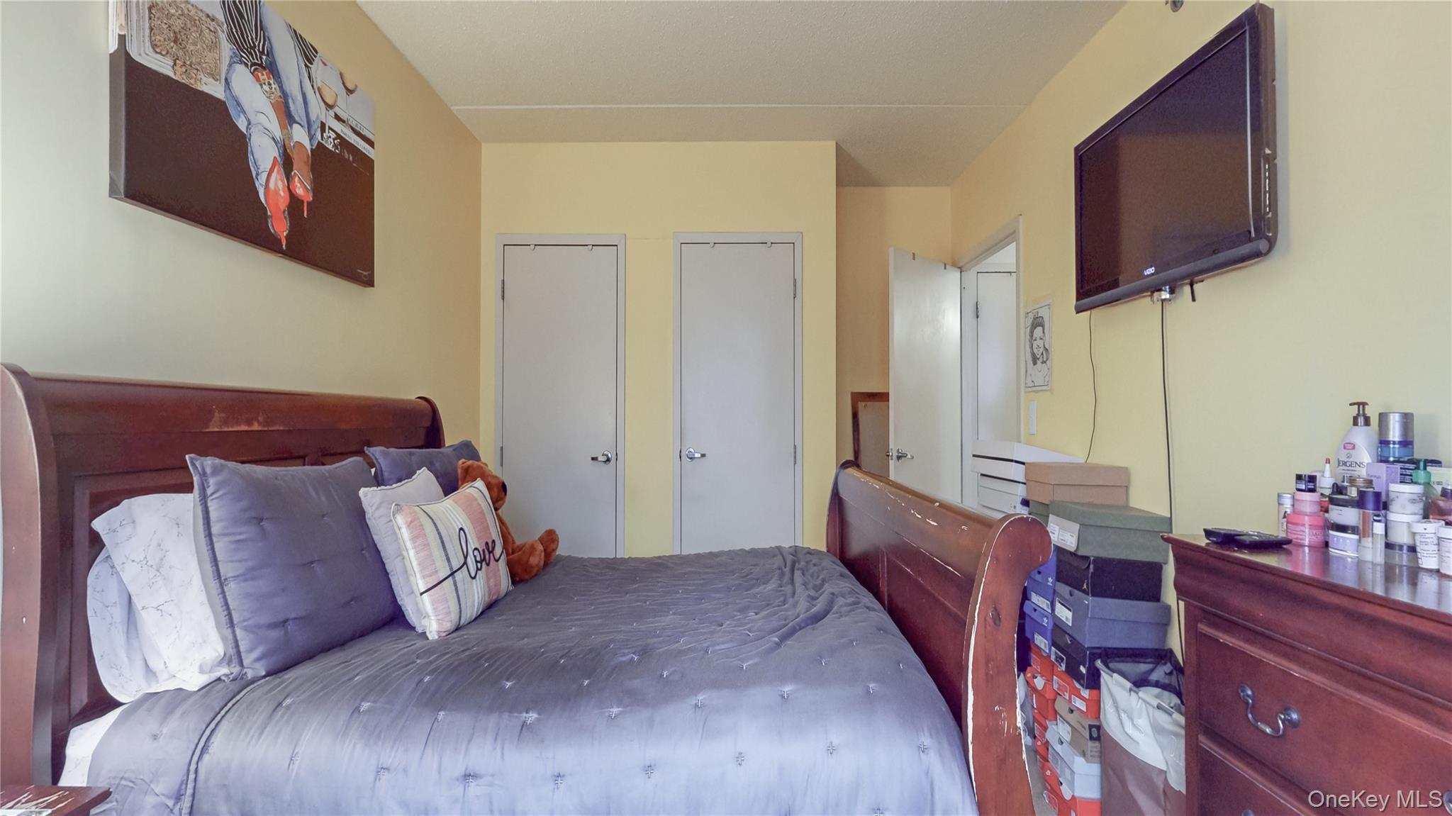 1275 Grant Avenue 4i Property Photo 19