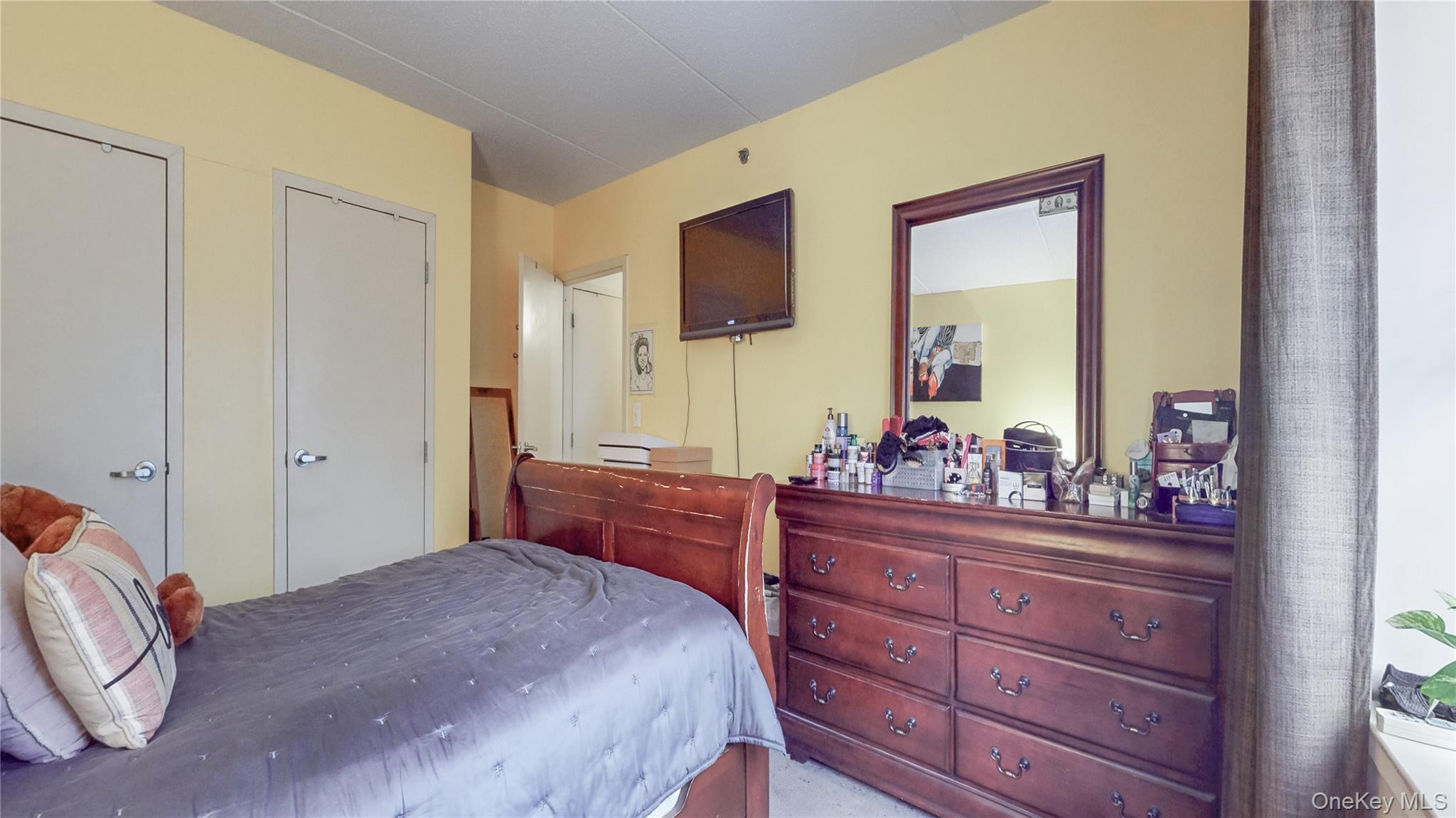 1275 Grant Avenue 4i Property Photo 20