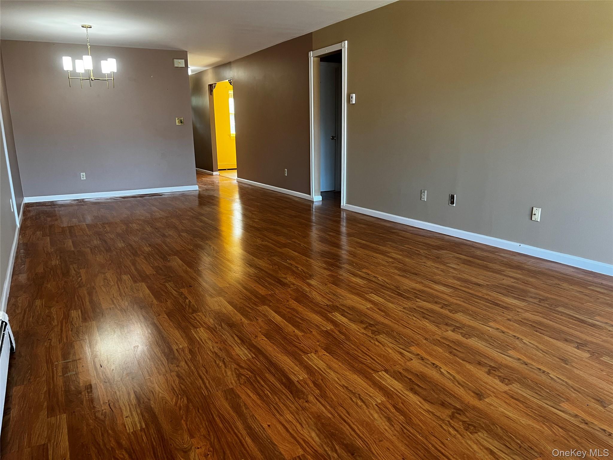 1840 Crompond Road 7c6 Property Photo 8