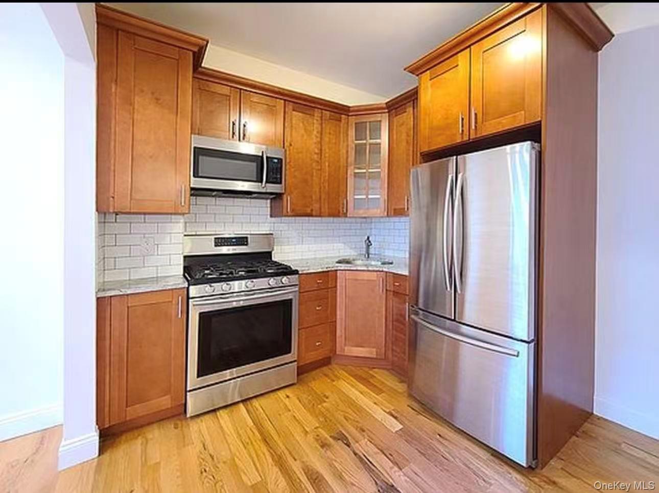 41-53 53rd Street Property Photo 10