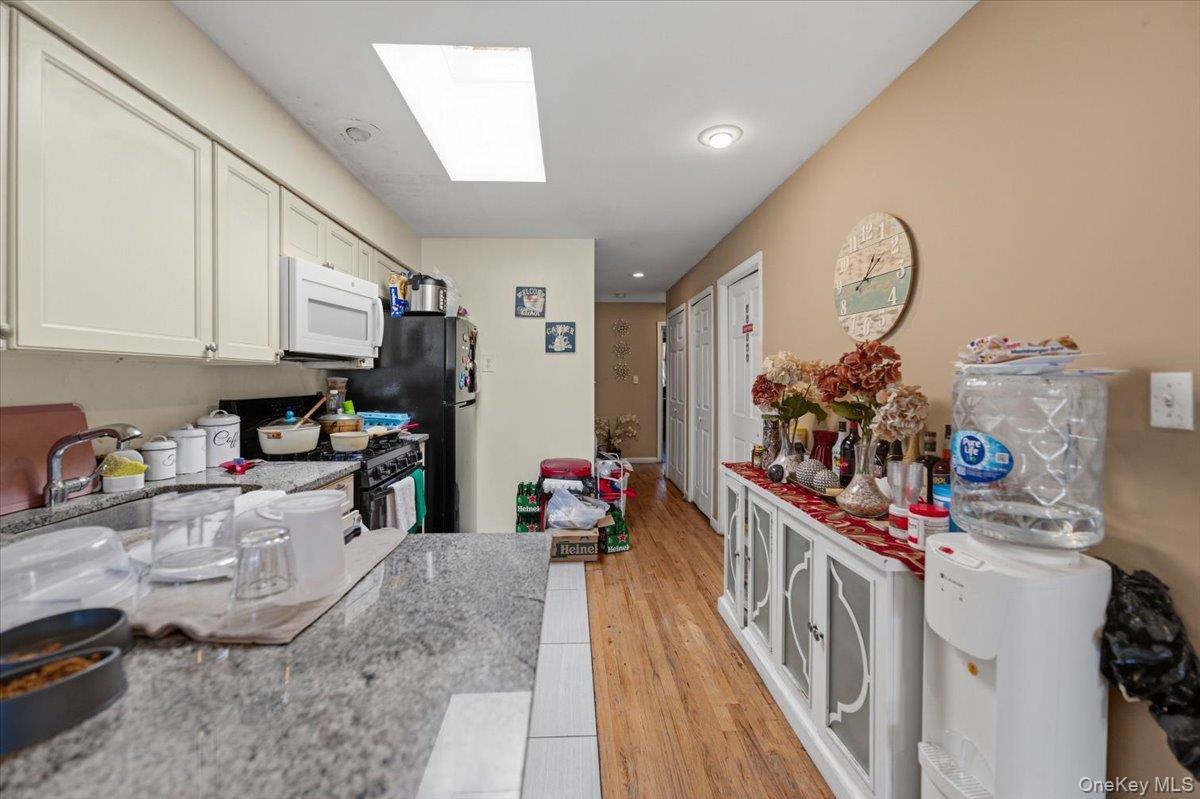 237 Cooper Street Property Photo 4