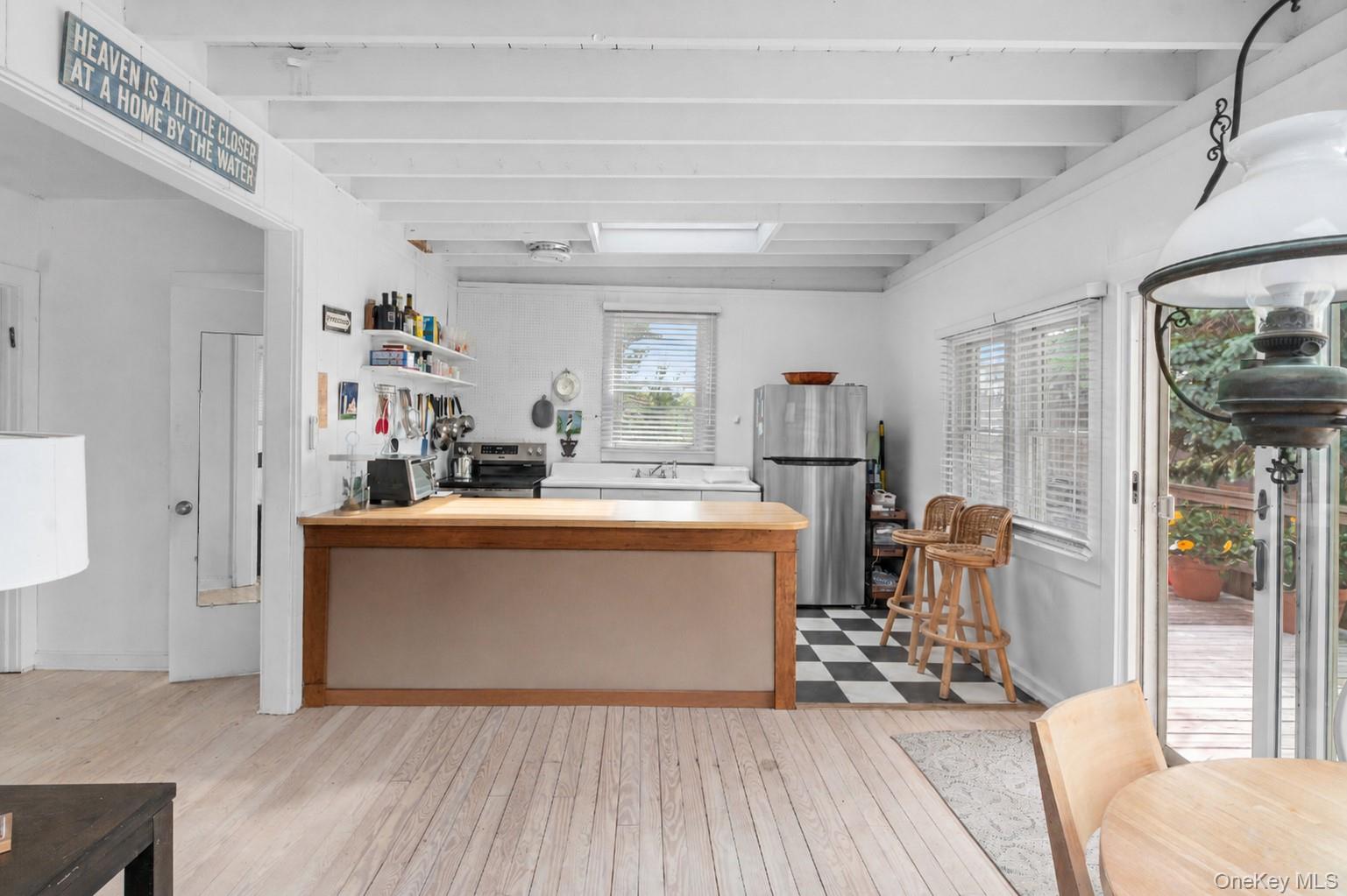 57 Juniper Avenue Property Photo 3