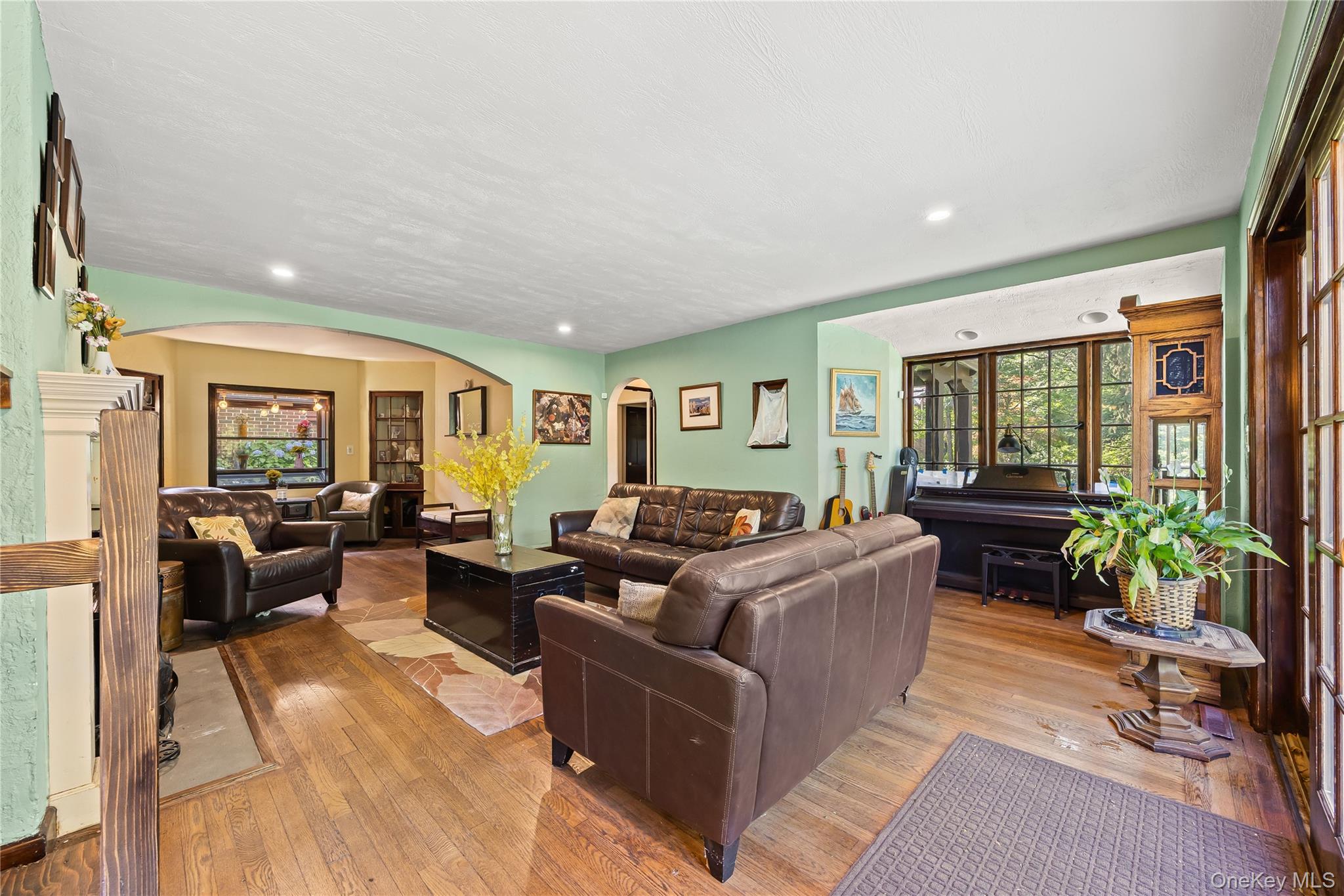 378 Beverly Road Property Photo 6