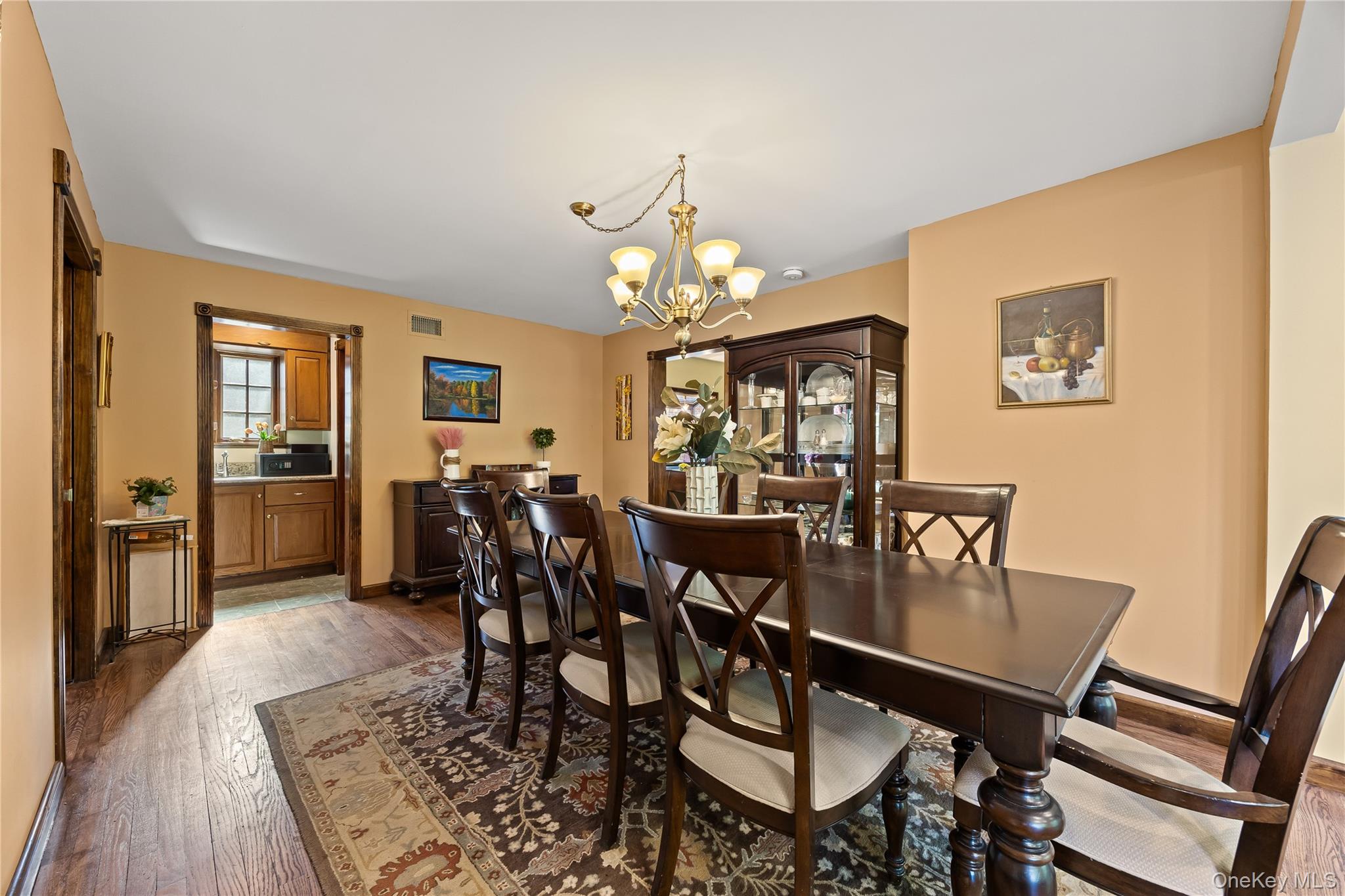 378 Beverly Road Property Photo 10