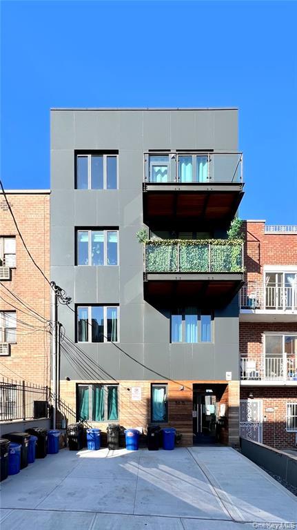 56-15 Van Cleef Street Property Photo 1