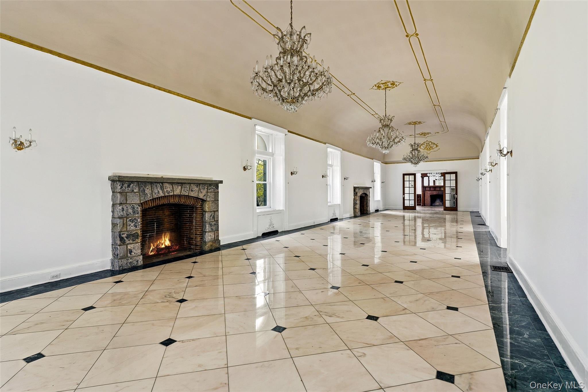 139 Scarborough Road Property Photo 17
