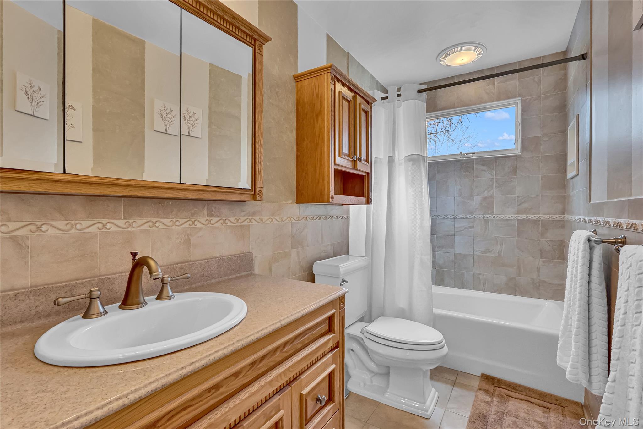 18 Frost Lane Property Photo 19