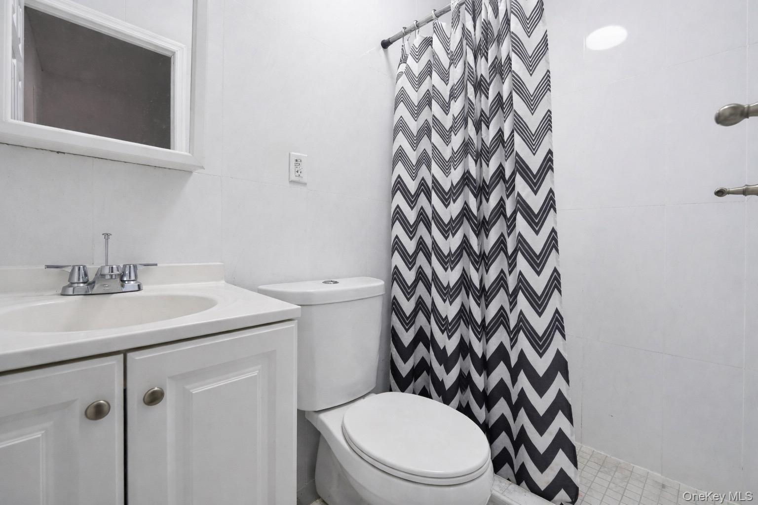 10407 94th Avenue Property Photo 9