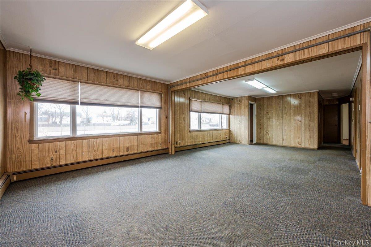 930 Sunrise Highway Property Photo 10