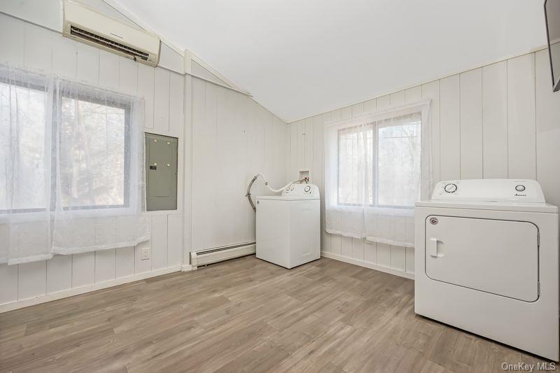 356 Oakleigh Avenue 17 Property Photo 18