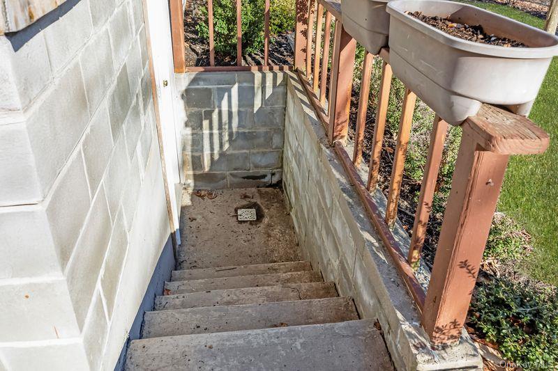 356 Oakleigh Avenue 17 Property Photo 26