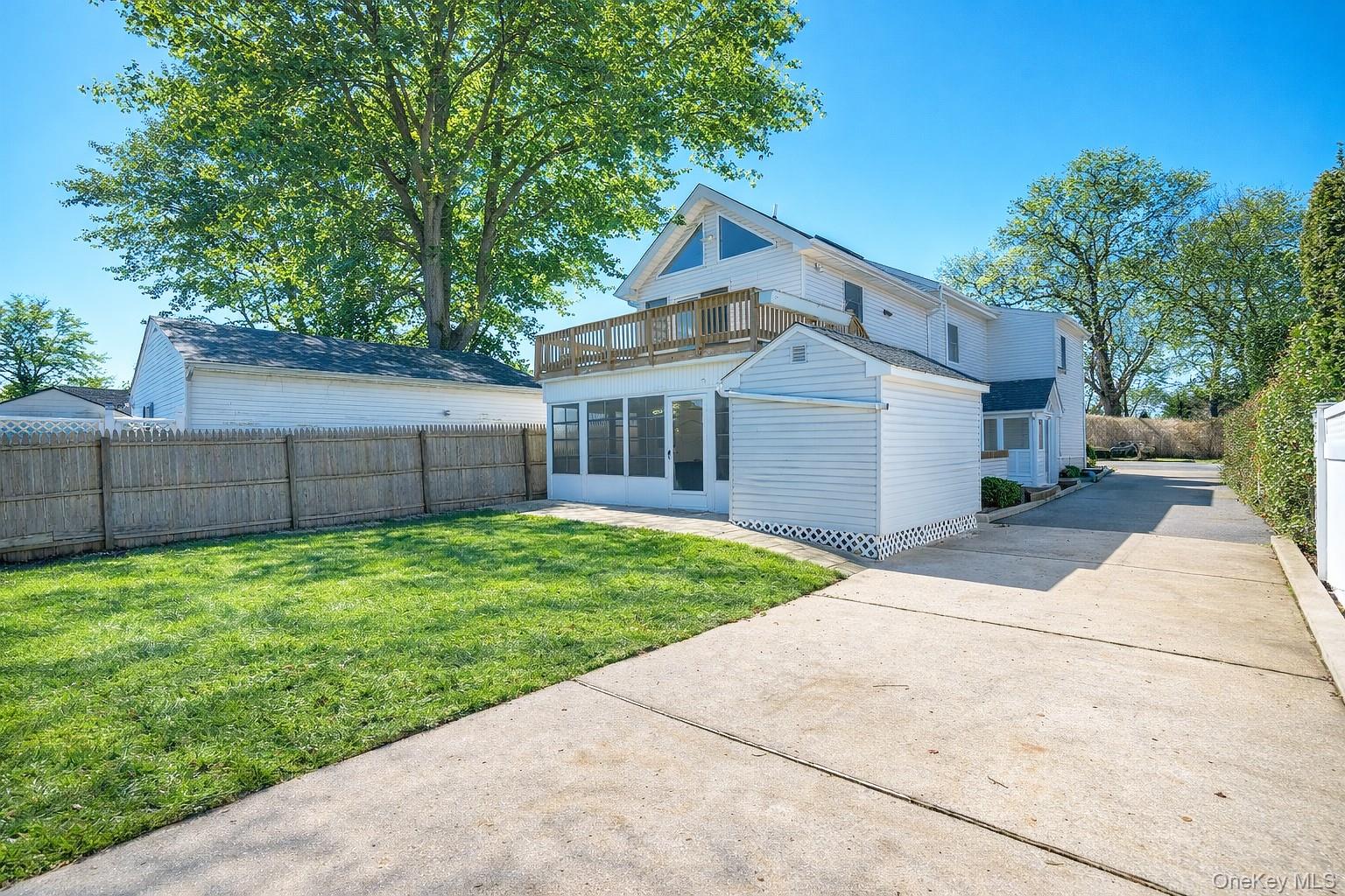 1250 2nd Street Property Photo 14