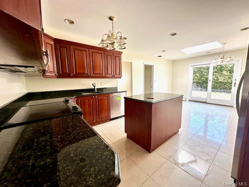 106 Woods Drive Property Photo 6