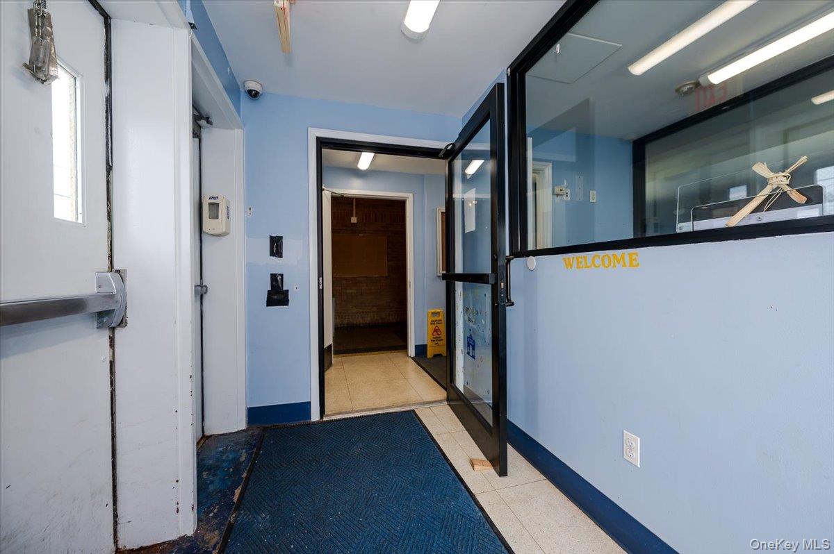 90 Henry Street Property Photo 13