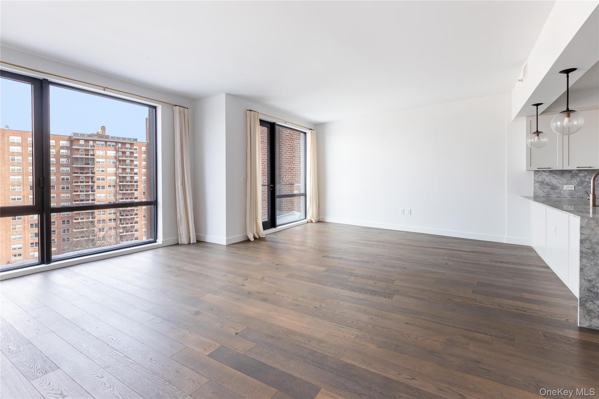 107-06 Queens Boulevard 8h Property Photo 1