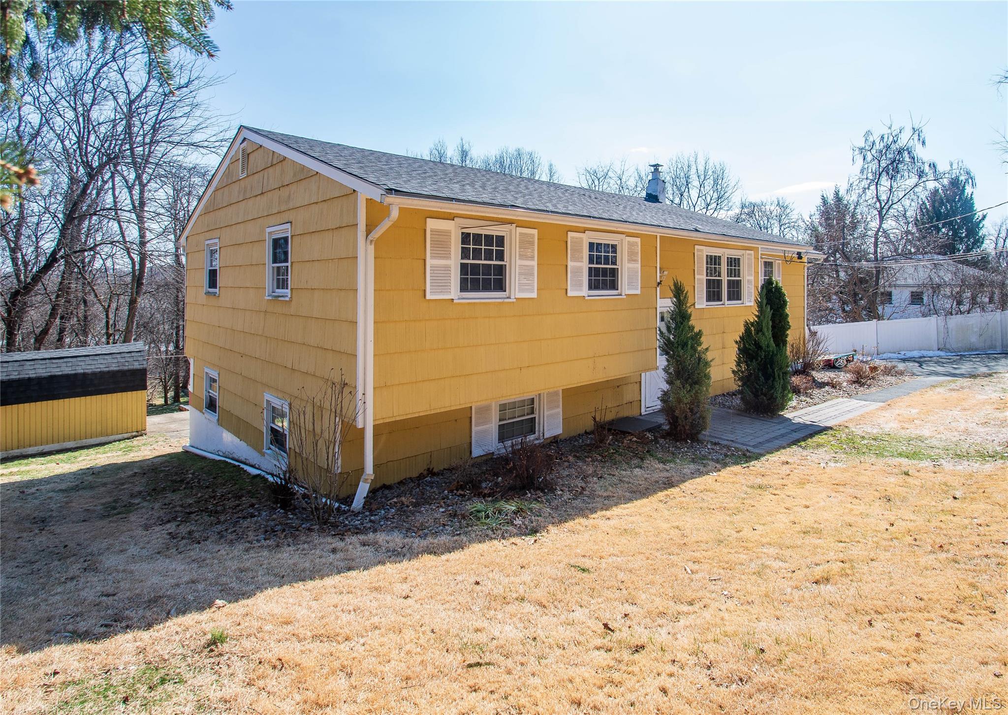 18 Russo Drive Property Photo 1