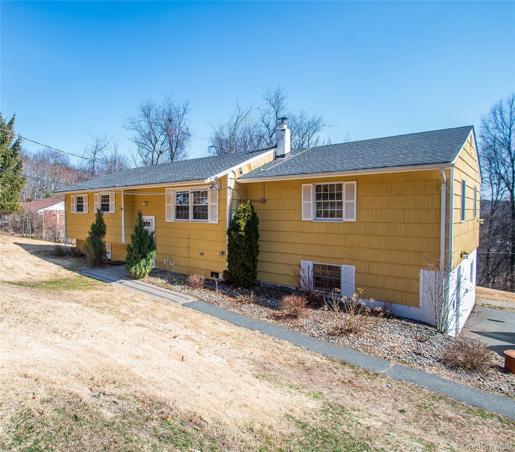 18 Russo Drive Property Photo 2