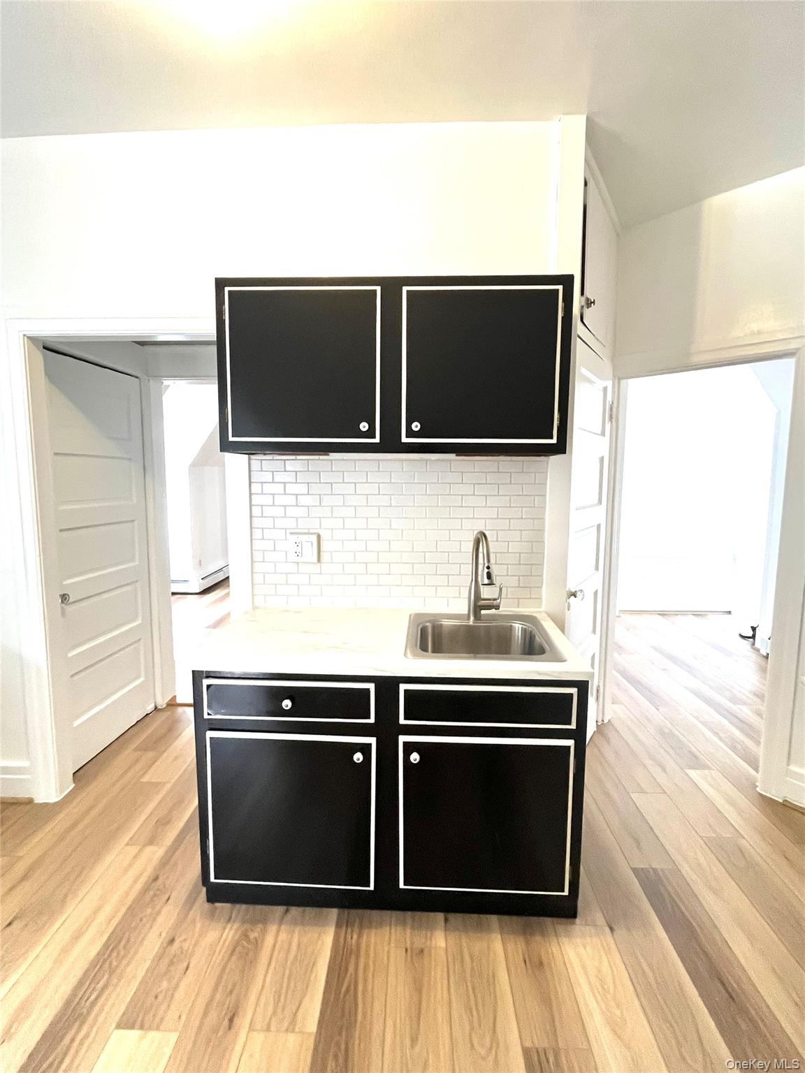 7 Law Street PH Property Photo 1