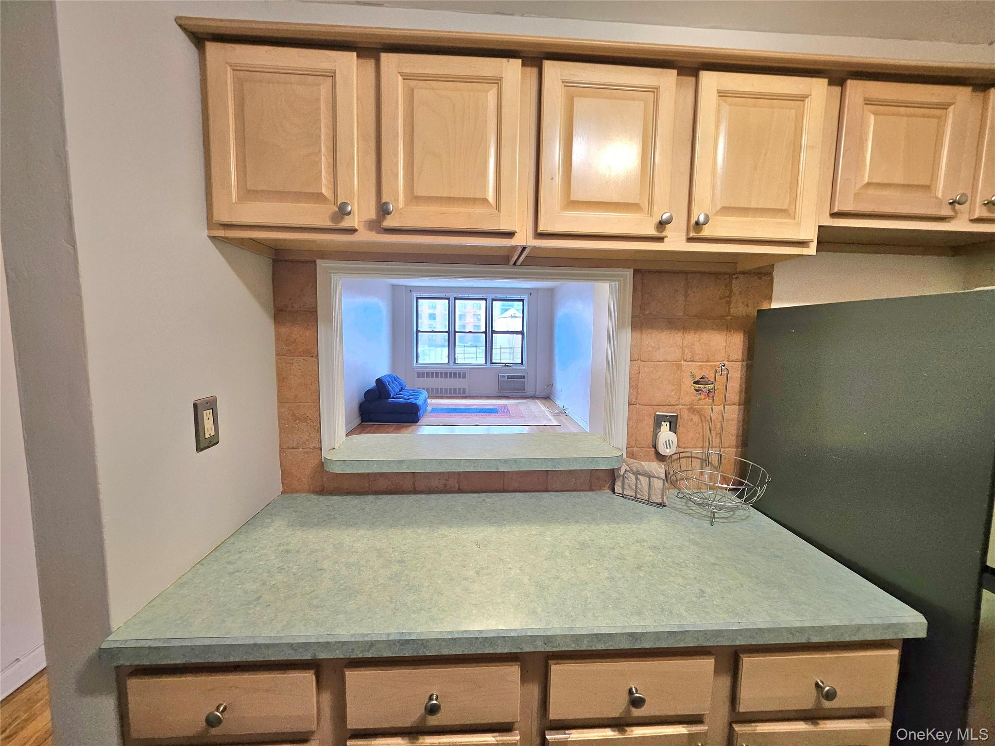 87-70 173 Street 4d Property Photo 5
