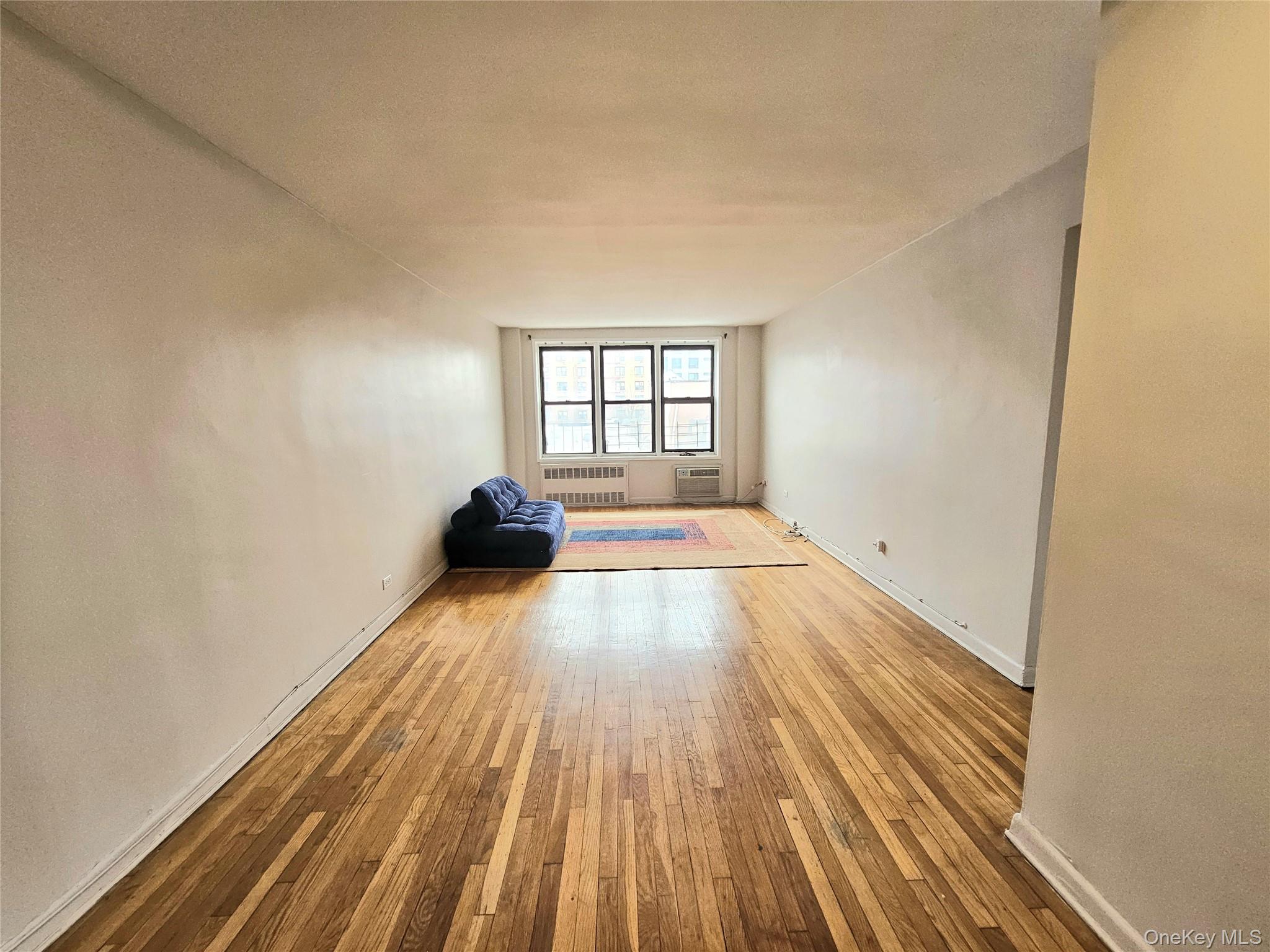 87-70 173 Street 4d Property Photo 8