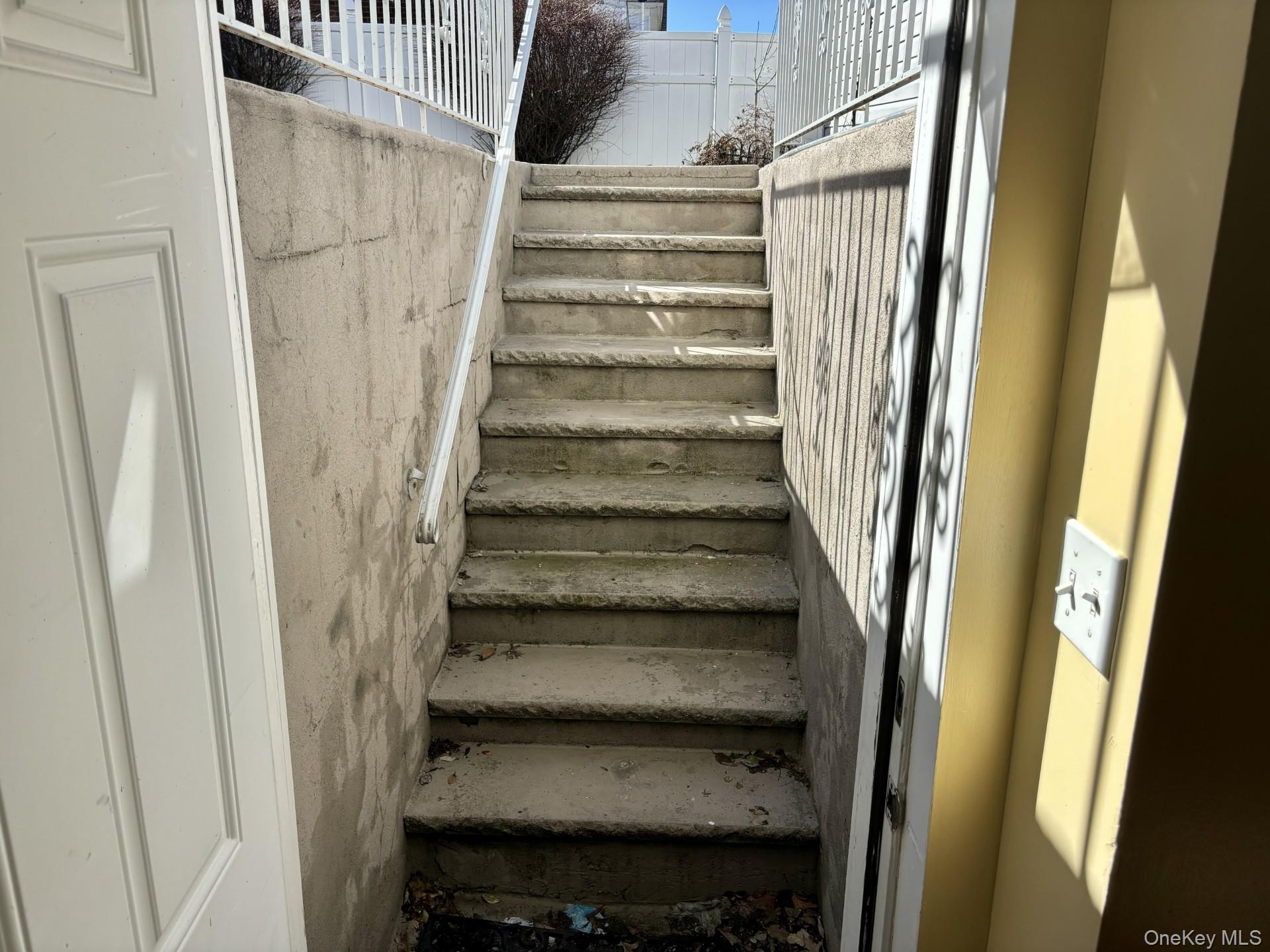 12614 133rd Avenue Property Photo 28