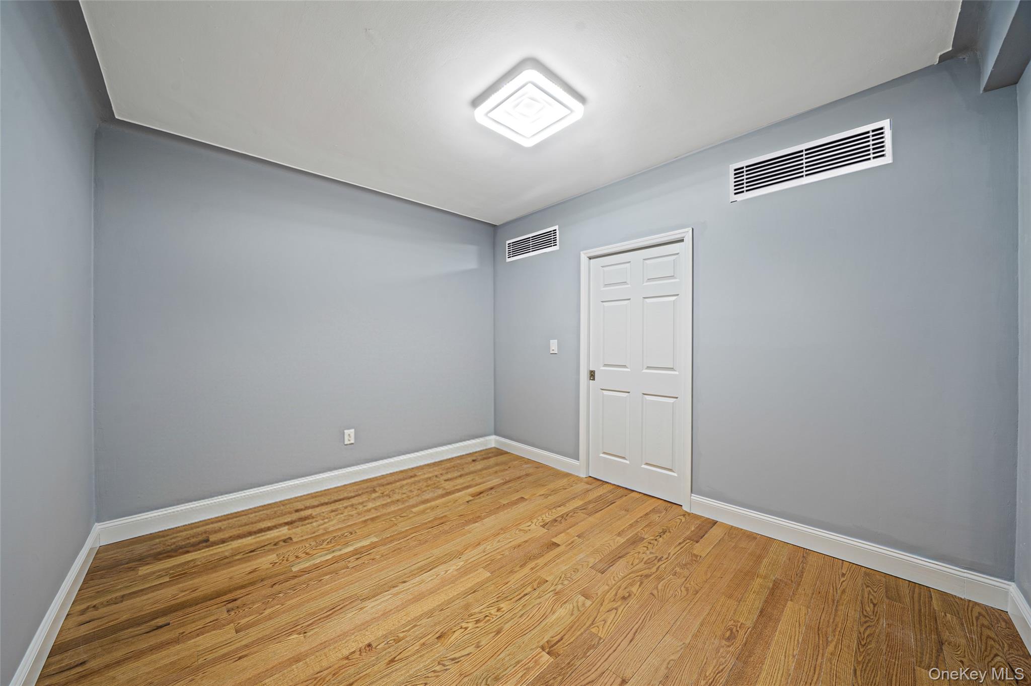3131 54th Street 3k Property Photo 16