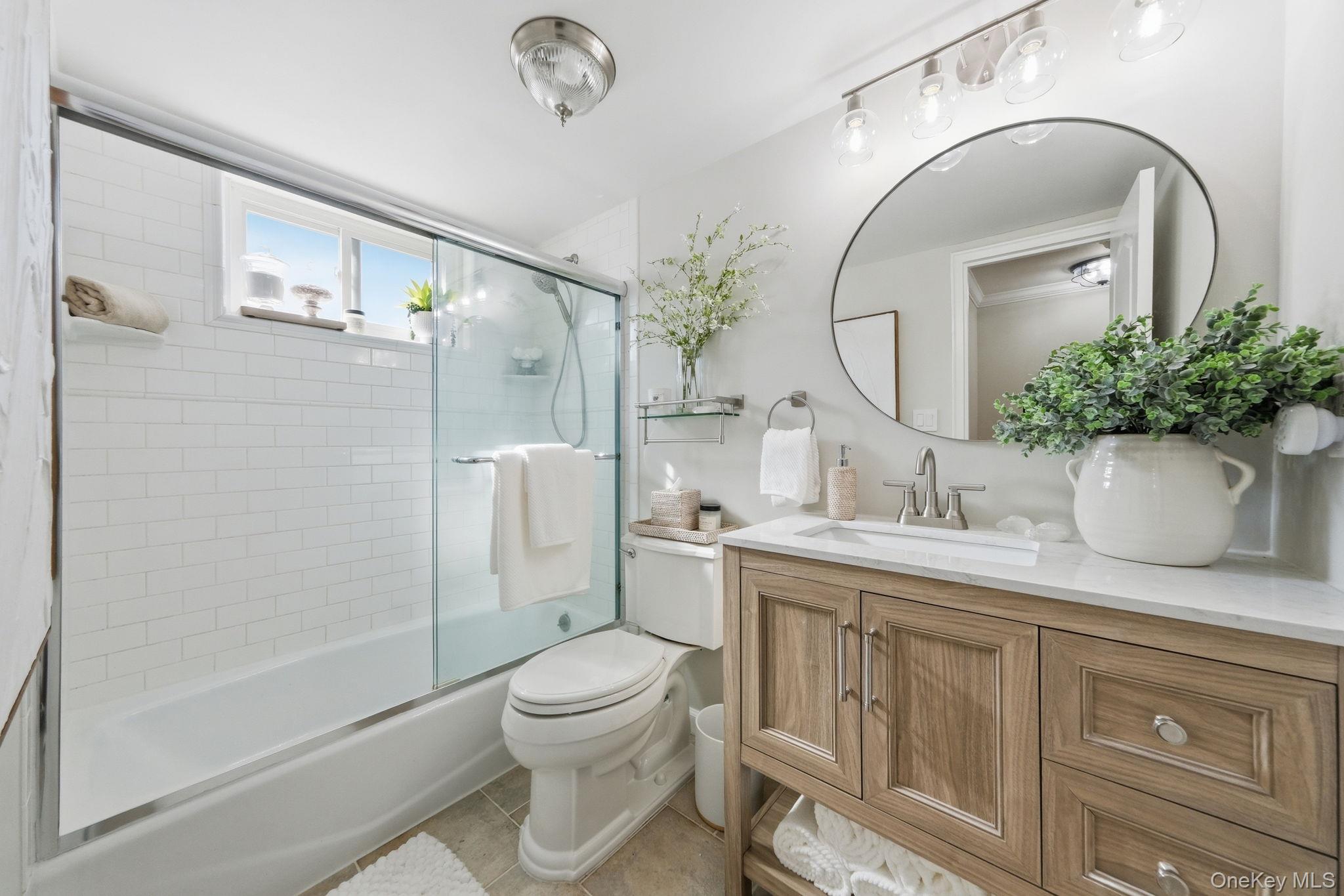 10 Smithtown Boulevard 6a Property Photo 5
