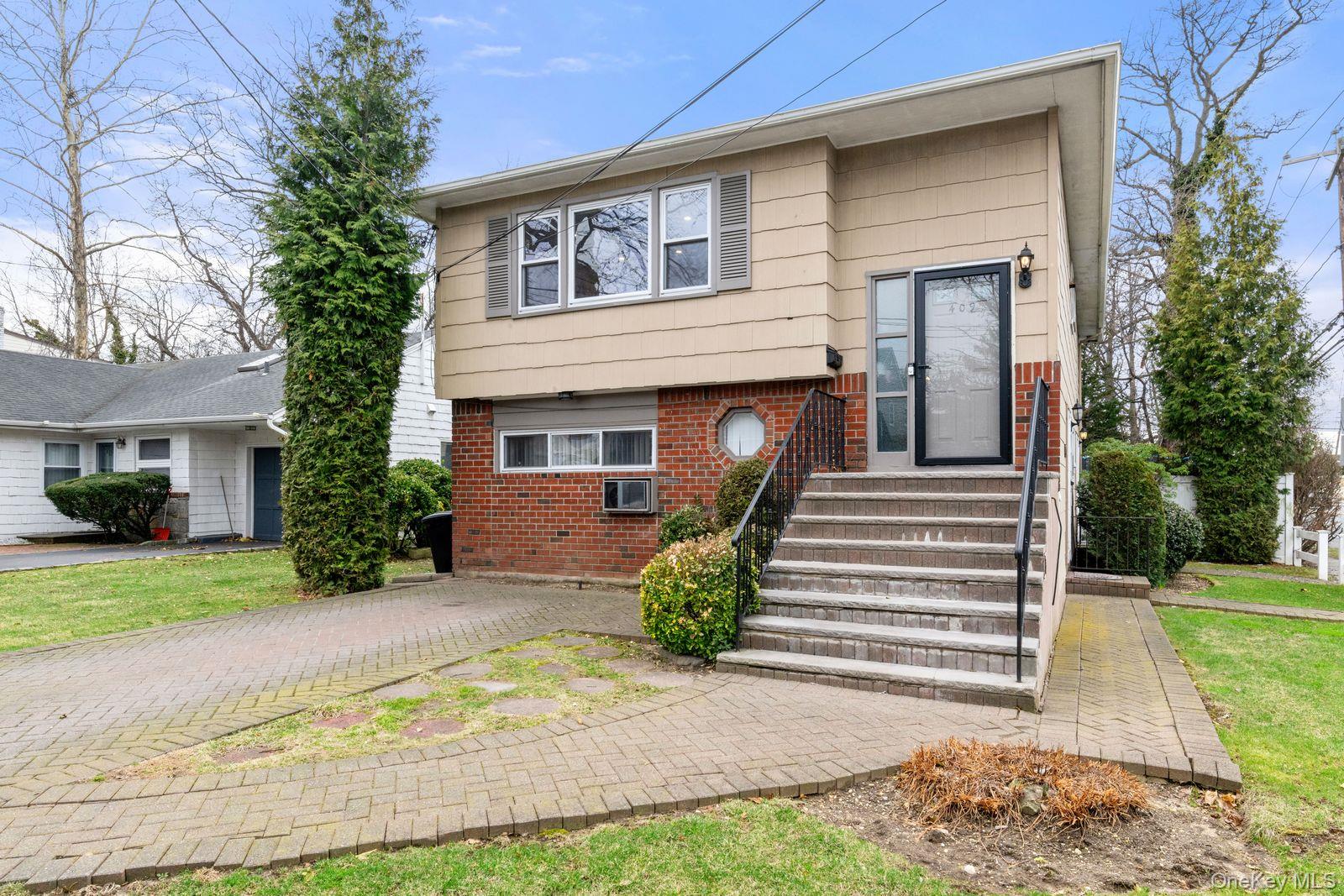 409 Barnard Avenue Property Photo 2