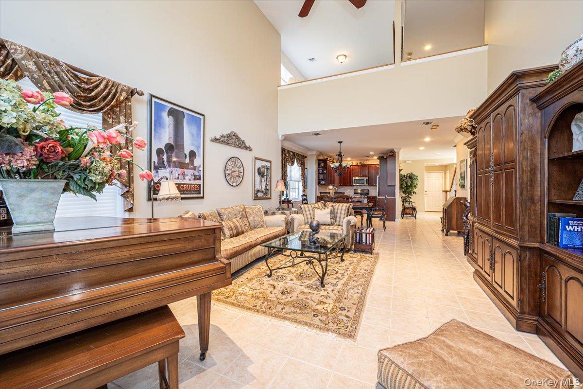 420 Florencia Place Property Photo 13