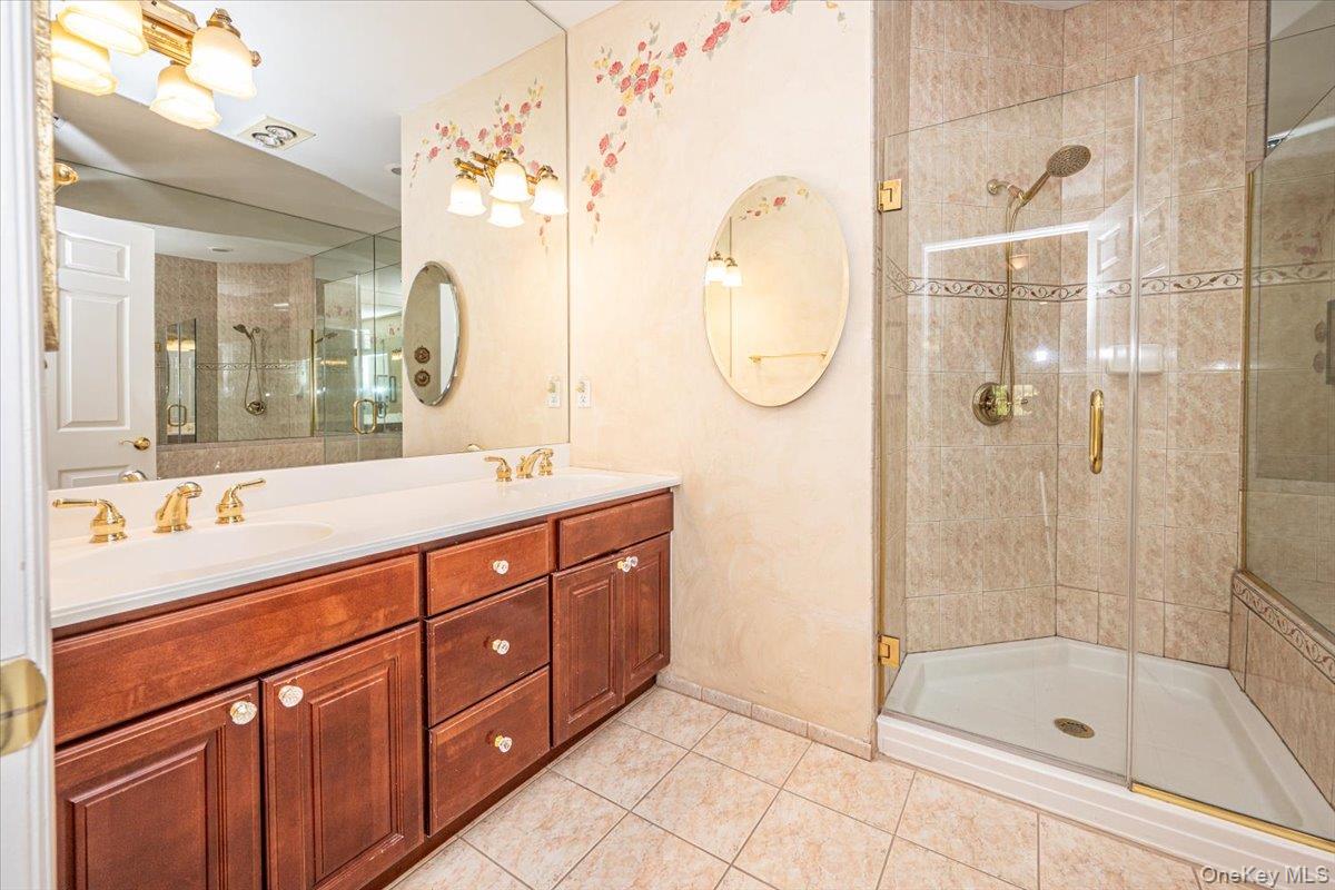 420 Florencia Place Property Photo 21