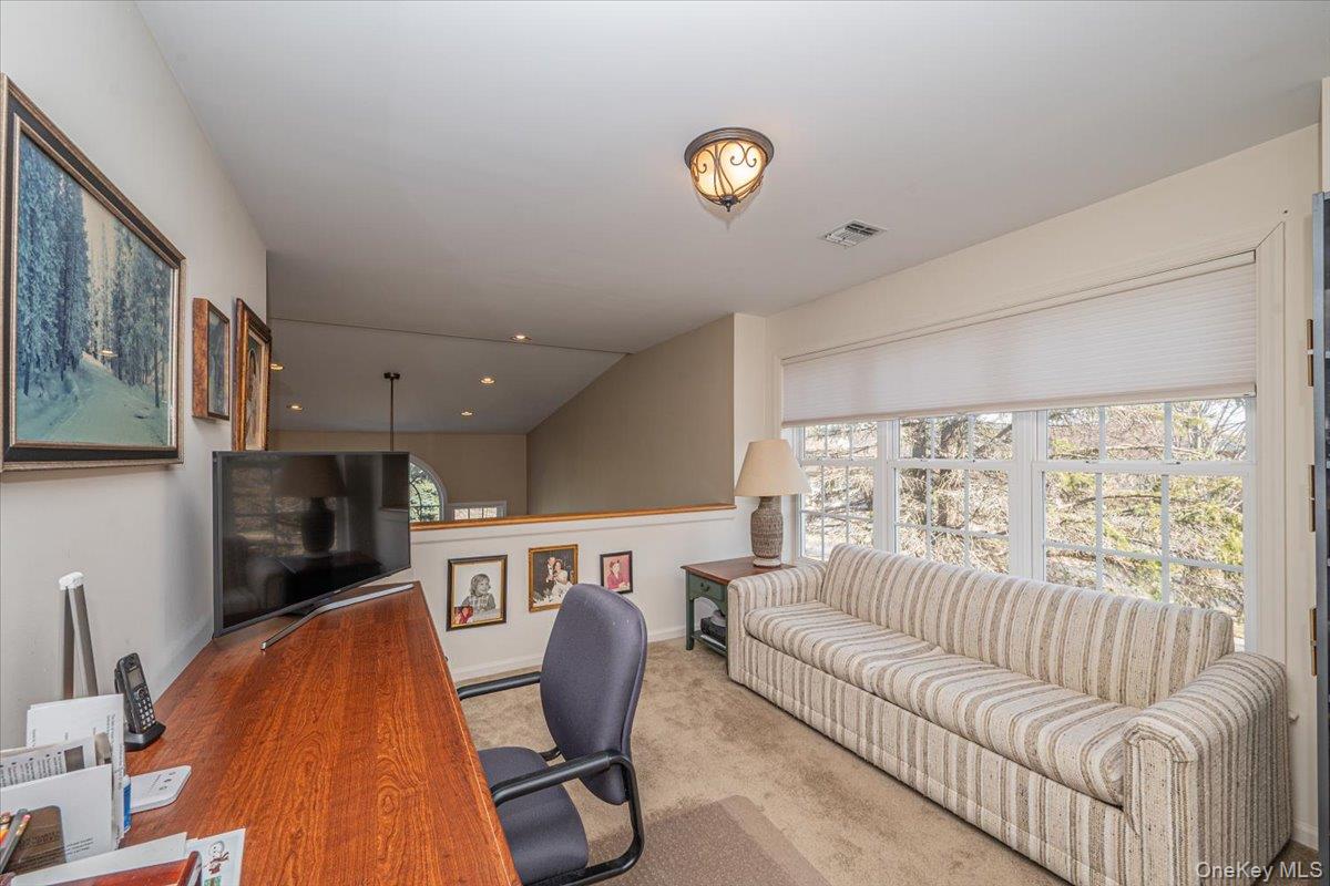 420 Florencia Place Property Photo 28