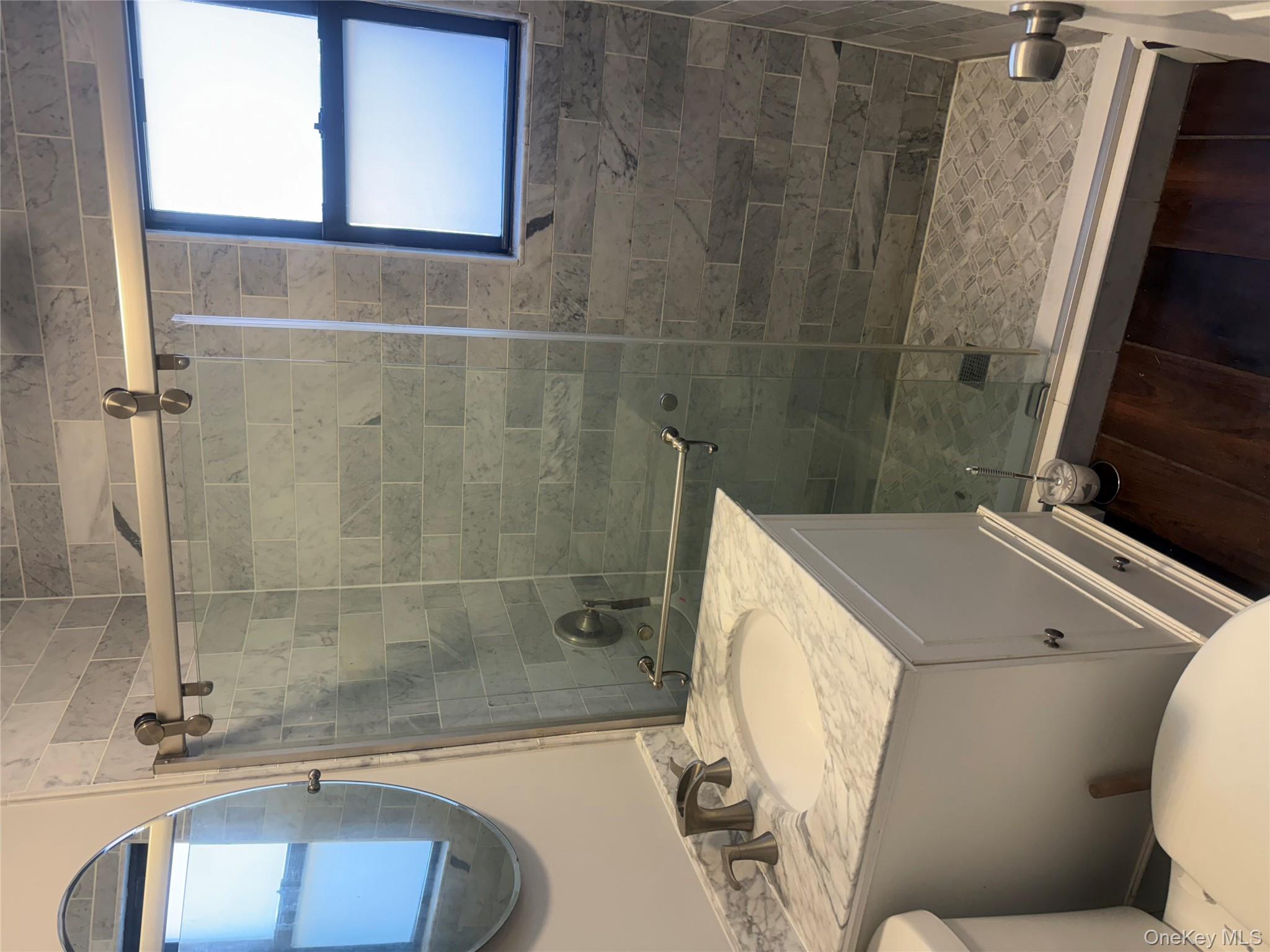 65 West Broadway 8a Property Photo 5