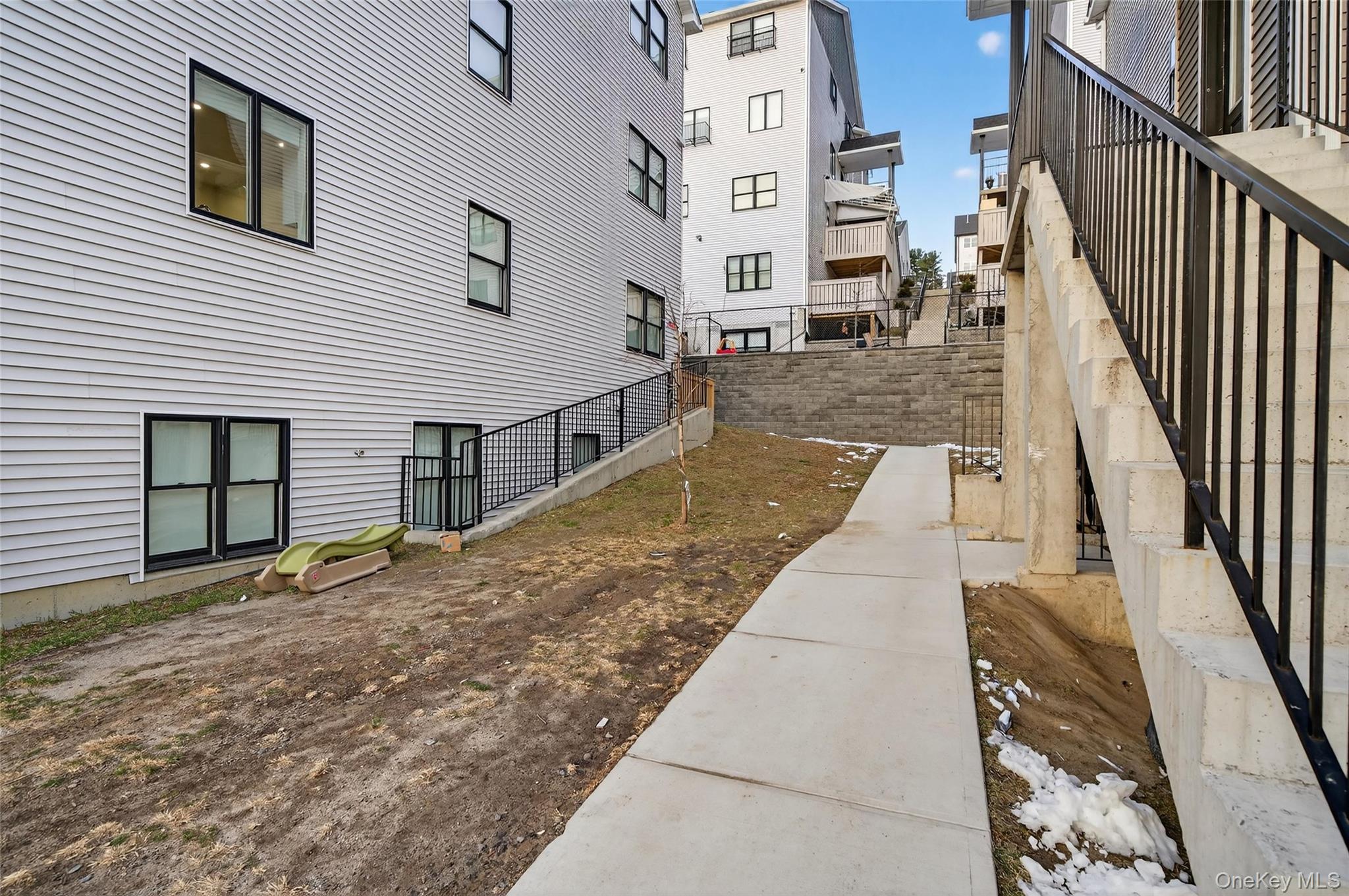 3 Melitz 201 Property Photo 6