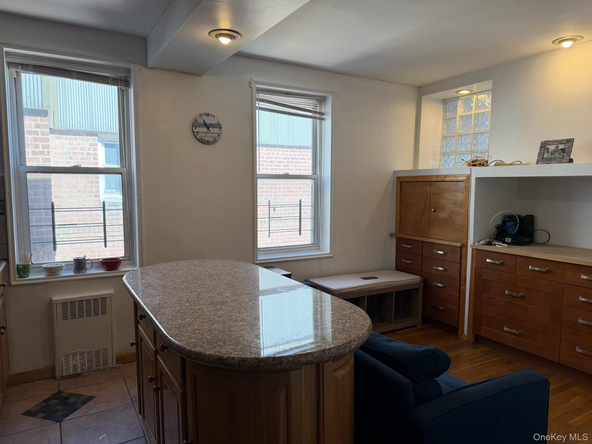 84-55 Daniel Street 6e Property Photo 8
