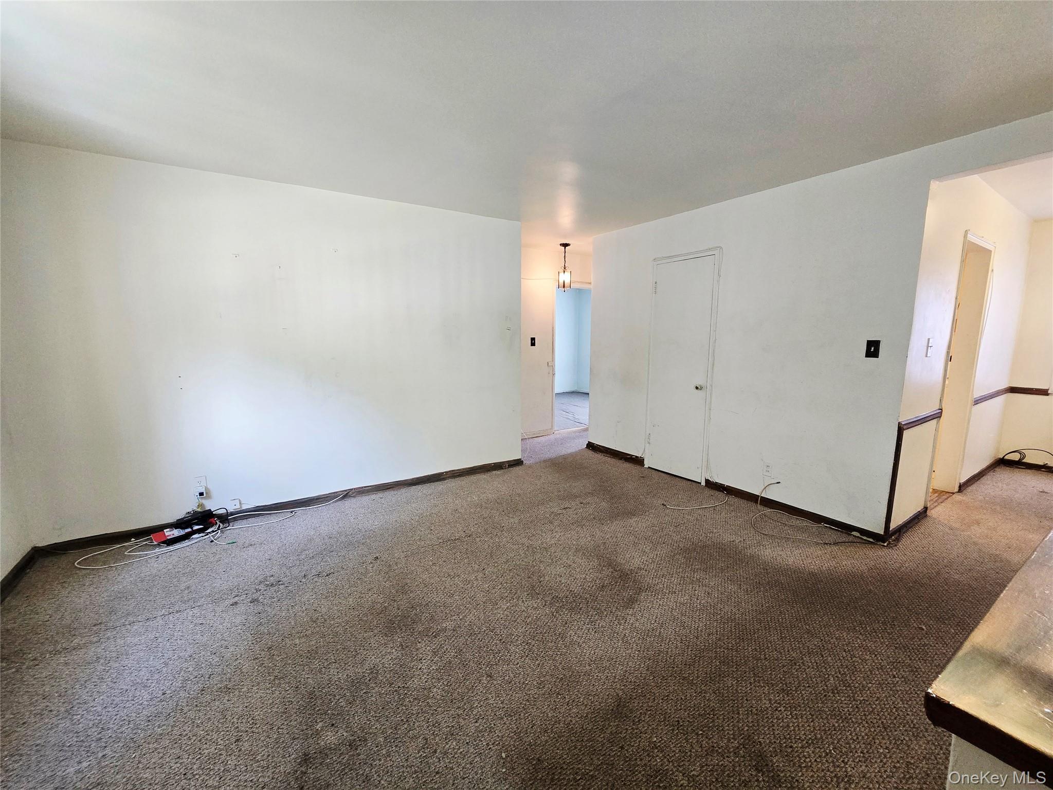 22305 Manor Road 226 Property Photo 3