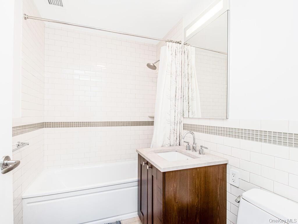 640 W 237th Street 7d Property Photo 20
