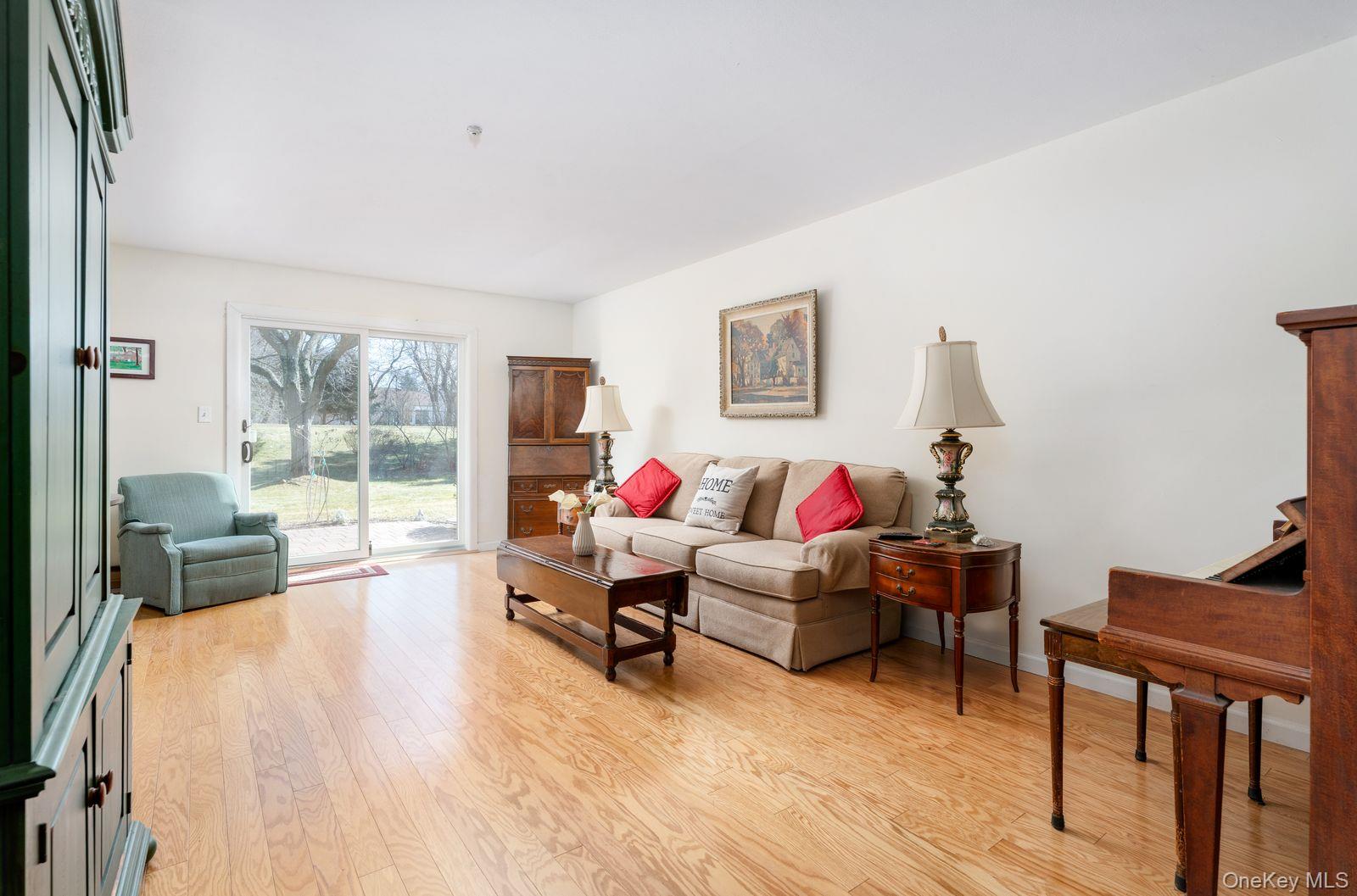 506 Drew Drive Property Photo 3