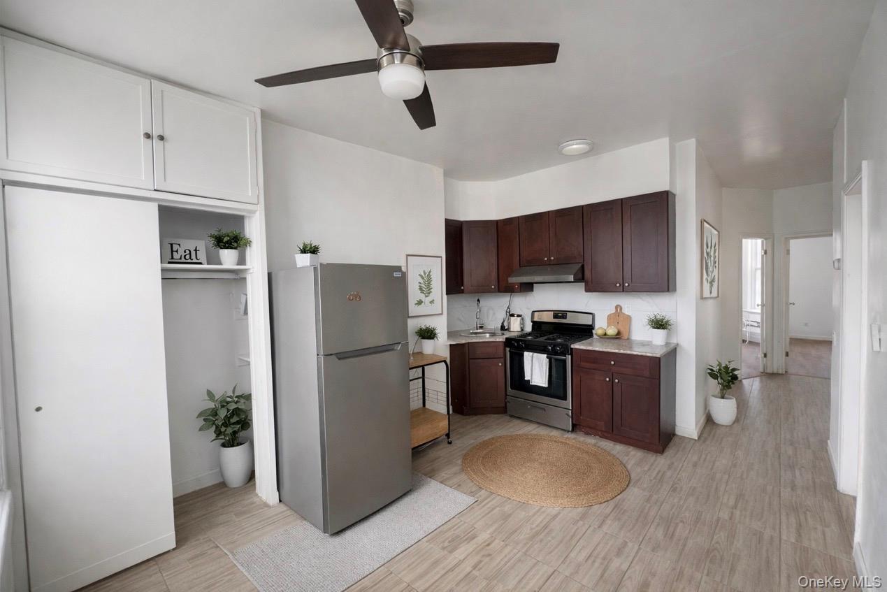 740 57th Street Property Photo 1