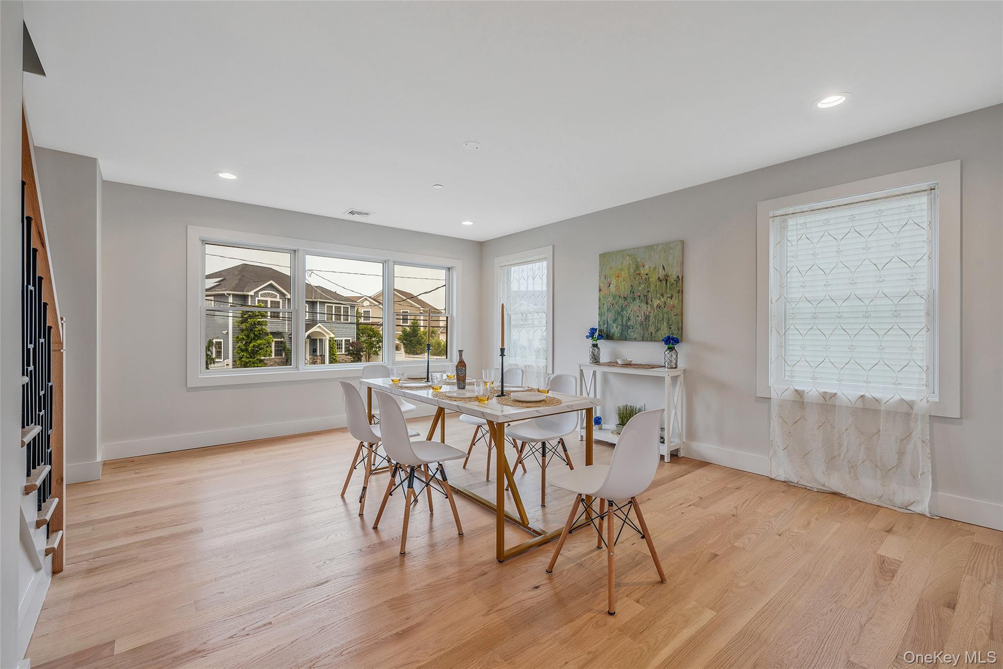243 Mott Street Property Photo 11