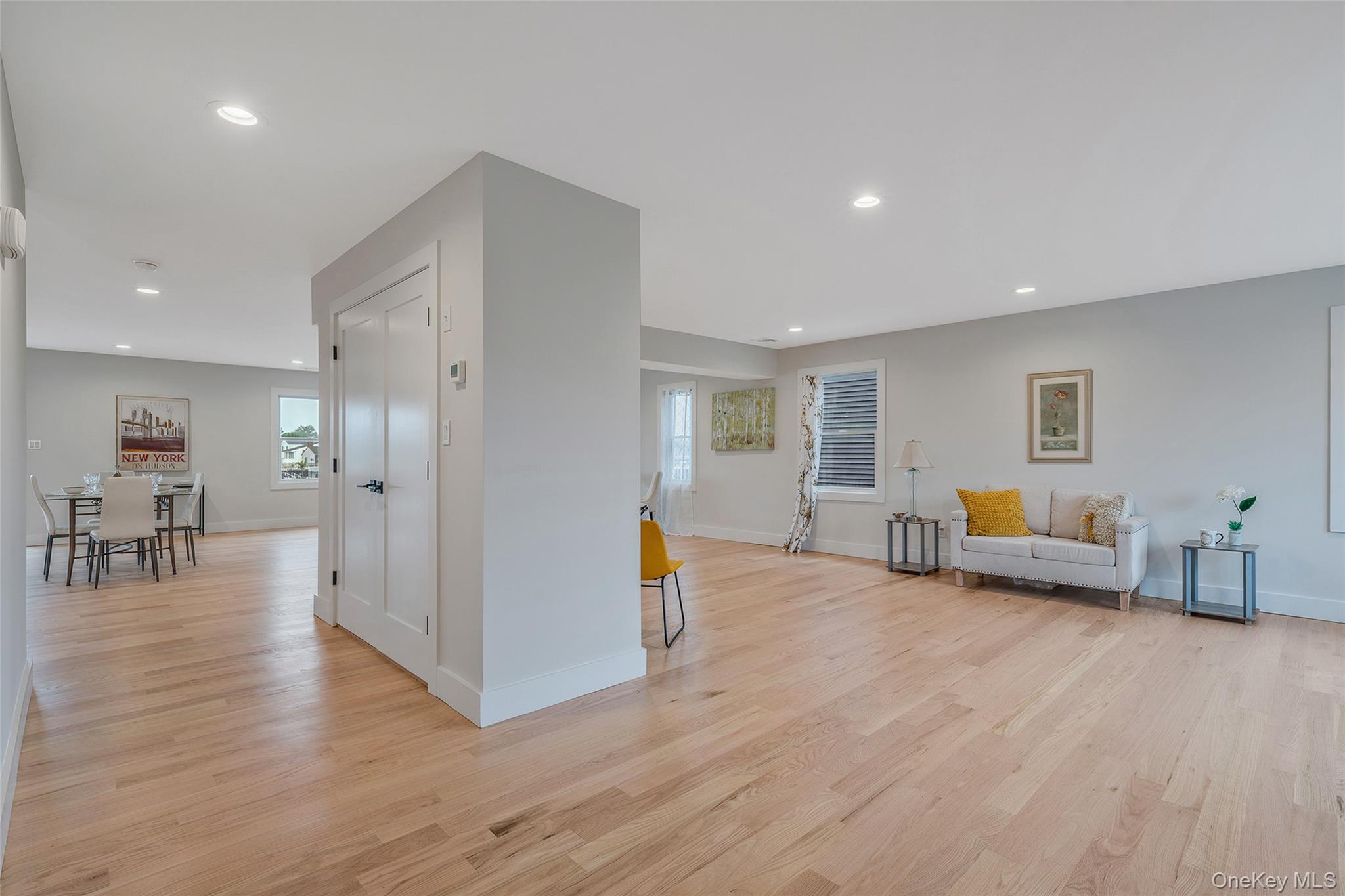 243 Mott Street Property Photo 14