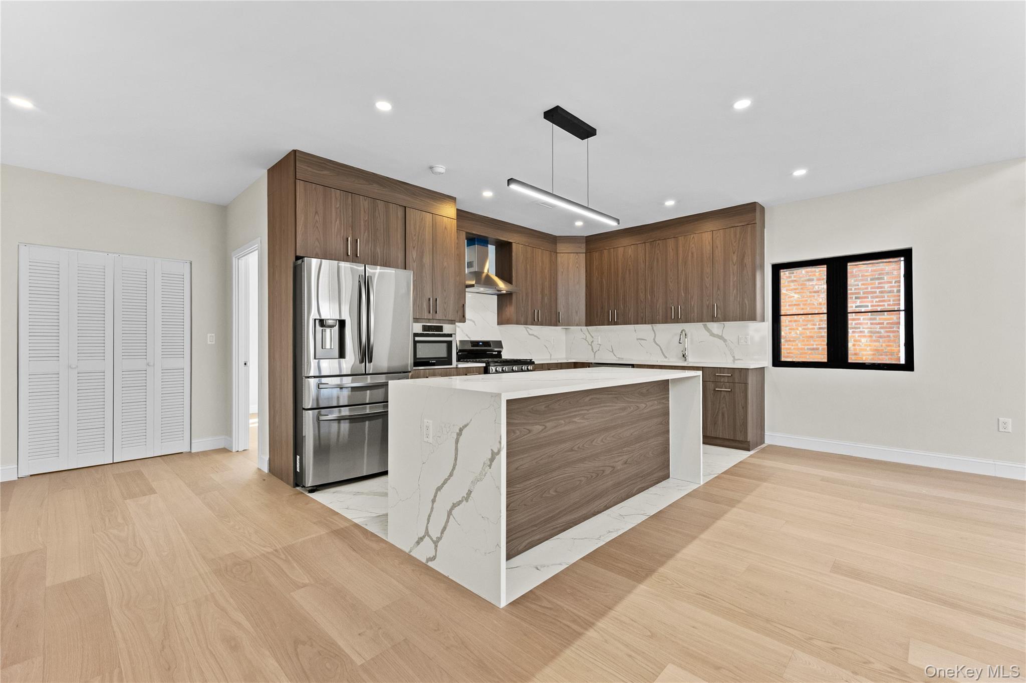75-31 175th Street Property Photo 13