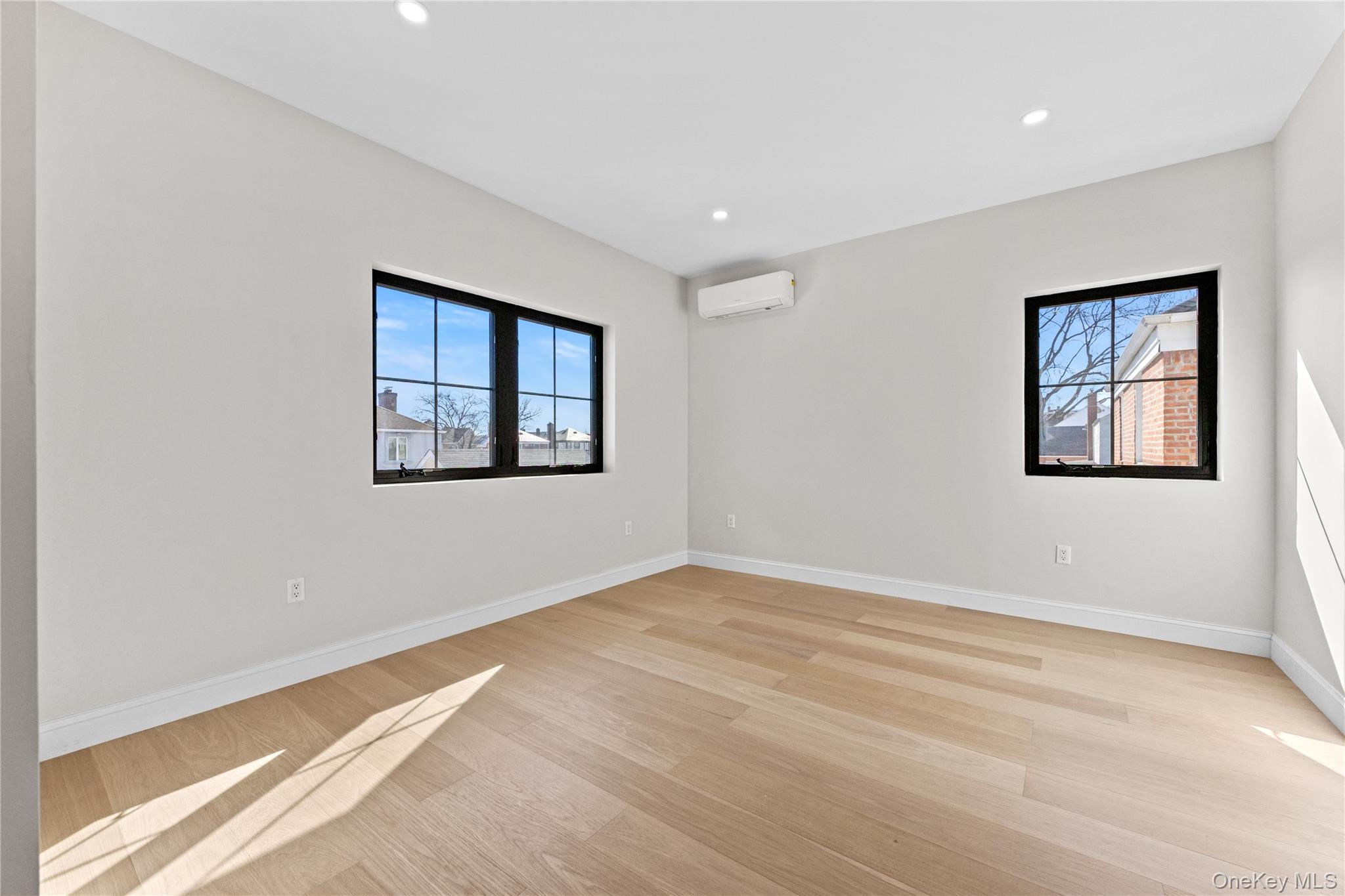 75-31 175th Street Property Photo 27