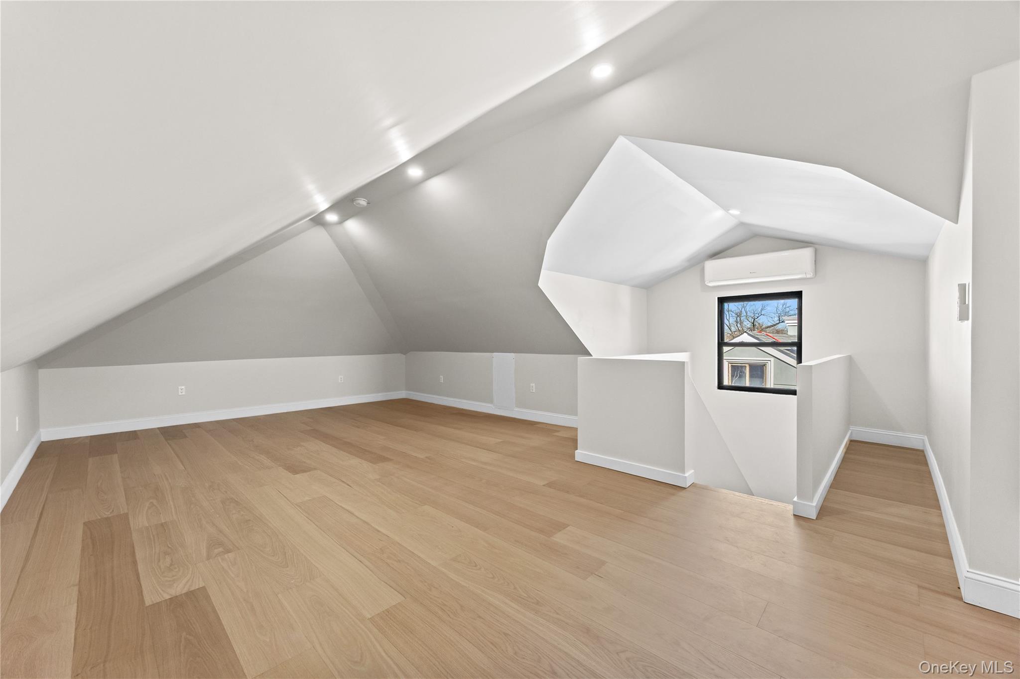 75-31 175th Street Property Photo 31
