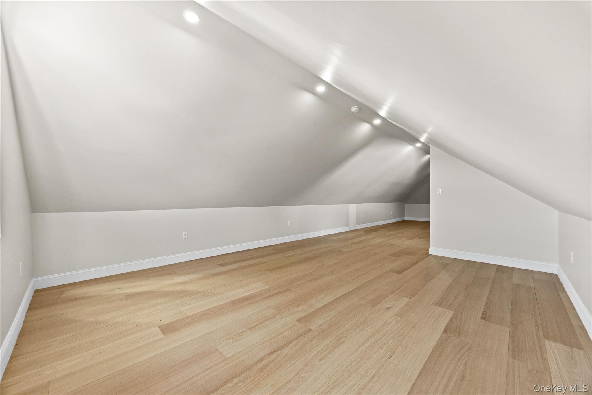 75-31 175th Street Property Photo 33