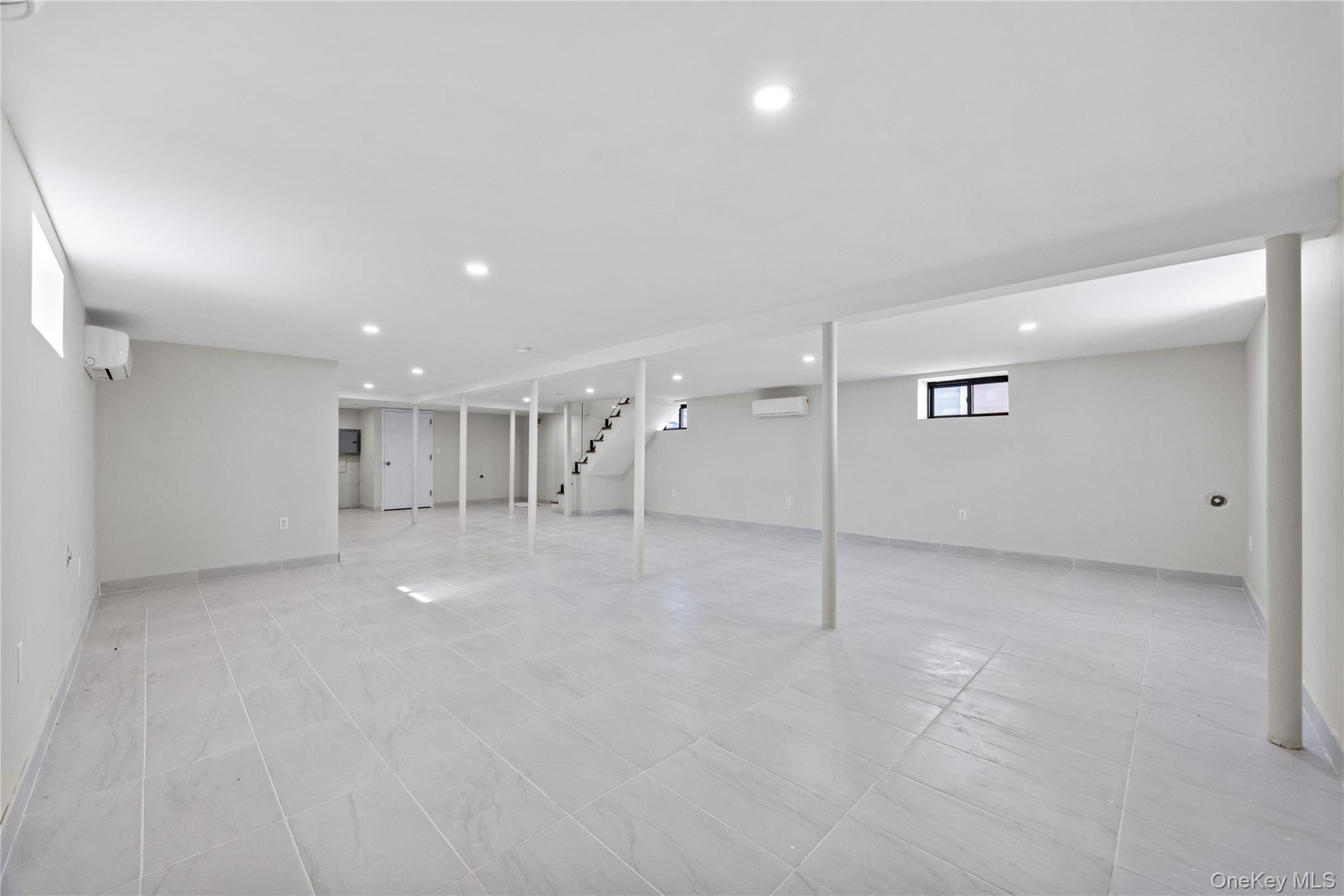 75-31 175th Street Property Photo 35
