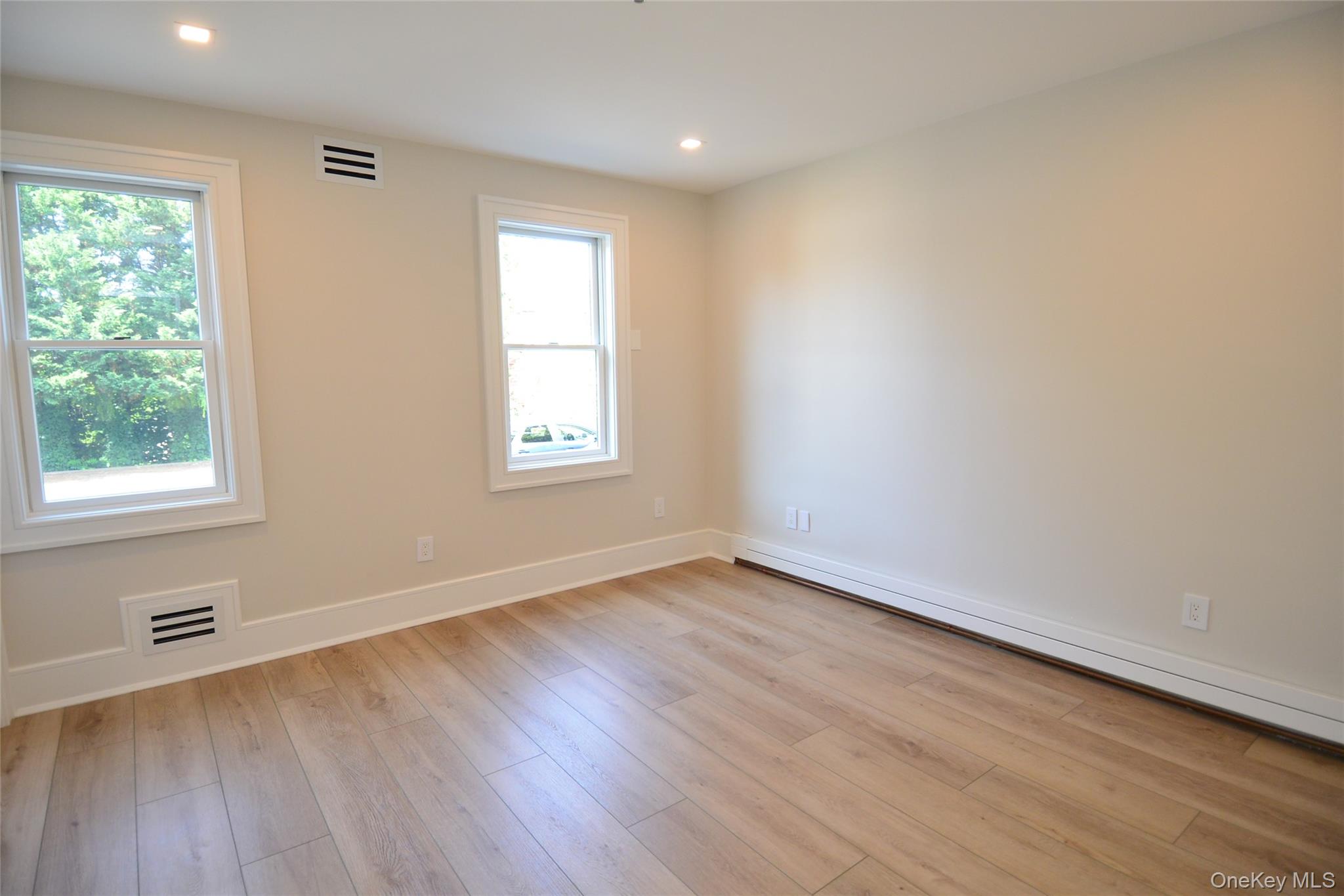 137 Hillside Place Property Photo 14