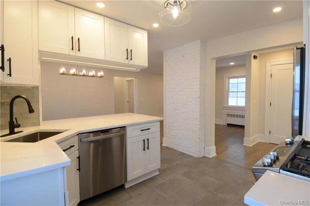 137 Hillside Place Property Photo 33