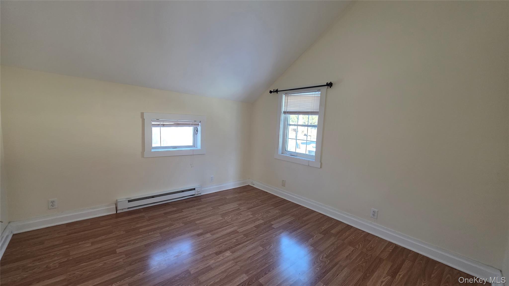 62 E Market Street Property Photo 16