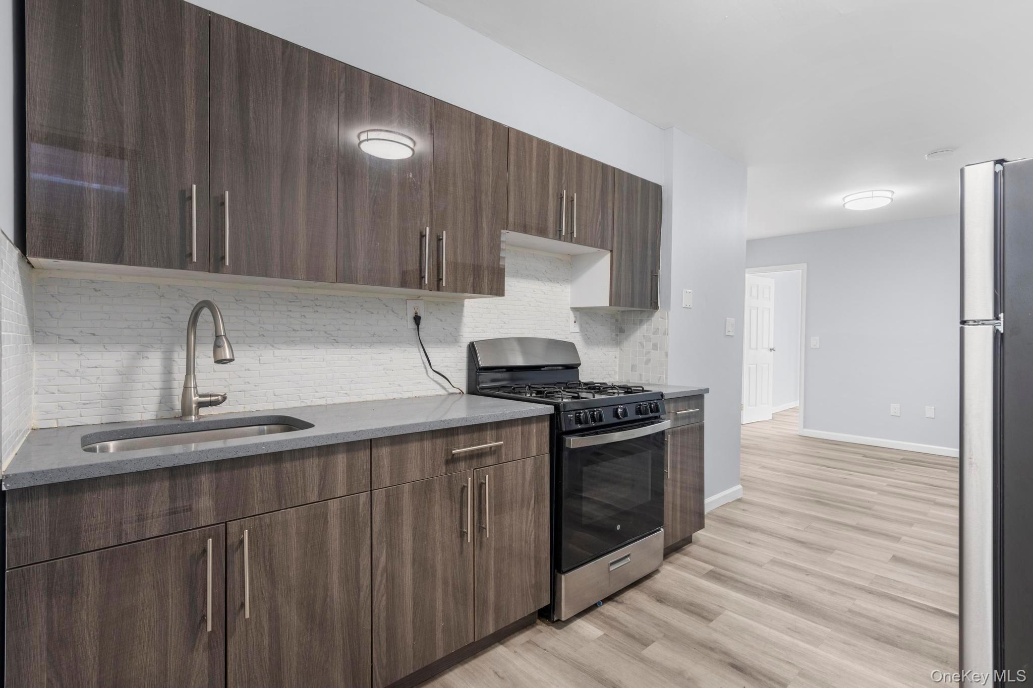 58 Chestnut Street Property Photo 6