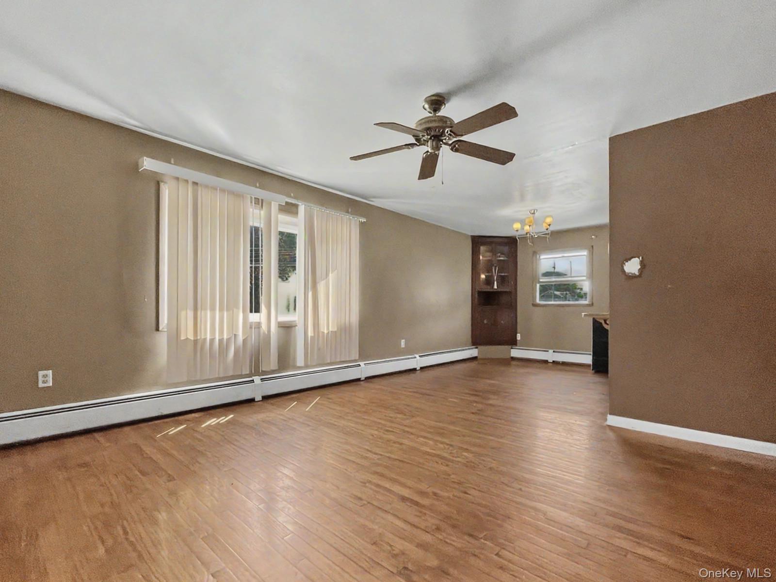 225 Monhagen Avenue Property Photo 2